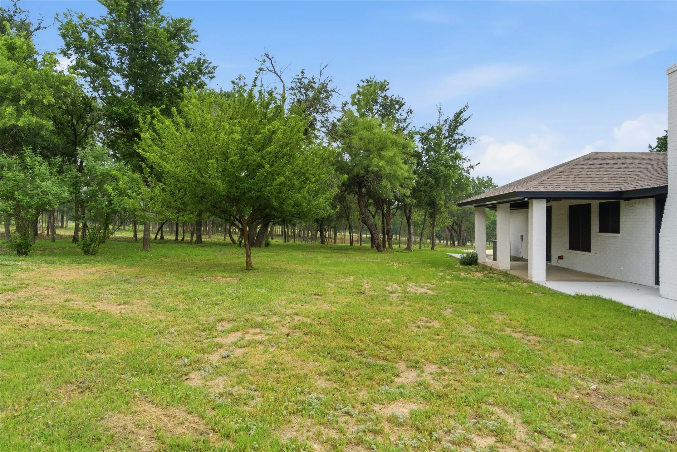Single Family Residence For Sale in Erath County , 1070 Diamond Oaks Road, Stephenville, Texas 76401, 3 Bedroom, 2 Bathroom, 2 Garage spaces, 1,580 Sqft, built in 1999, mls#21255604, Real Estate Agent in Stephenville, Homes For Sale in Erath county, Homes For Sale in Stephenville, Realtor in Stephenville Texas, Real Estate Brokerage Independent Realty Texas, Luminita Cordes Realtor