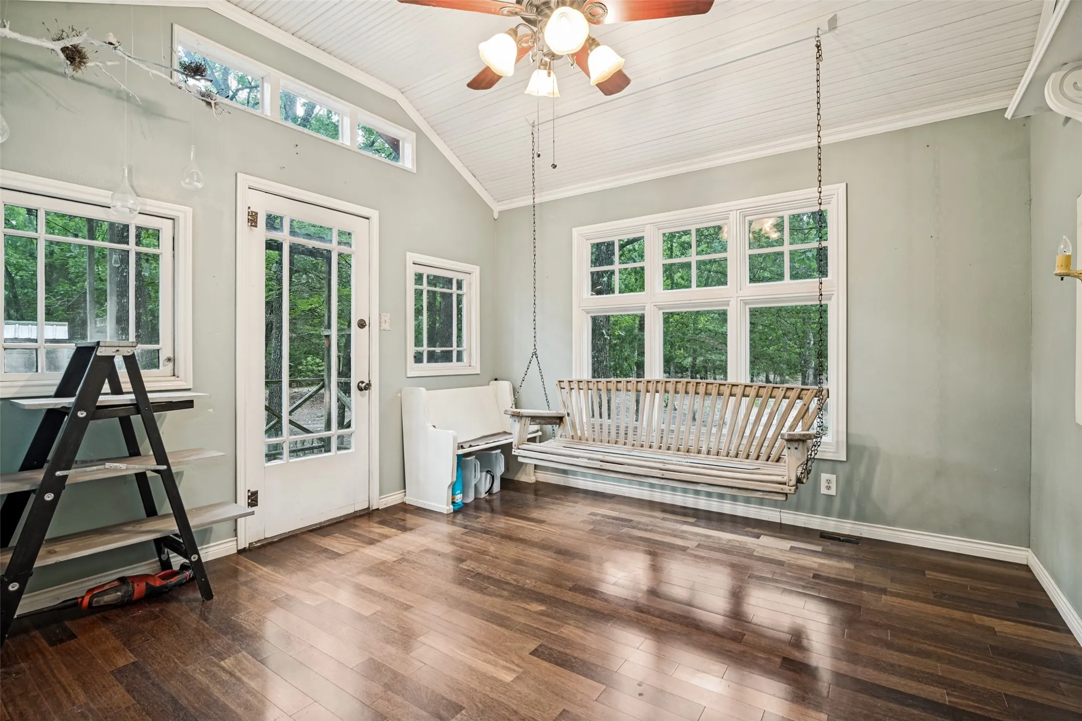 Single Family Residence For Sale in Hunt County , 10690 County Road 2450, Terrell, Texas 75160, 4 Bedroom, 4 Bathroom, 2 Garage spaces, 3,296 Sqft, built in 1994, Preowned, mls#21252210, Real Estate Agent in Terrell, Homes For Sale in Hunt county, Homes For Sale in Terrell, Realtor in Terrell Texas, Real Estate Brokerage Independent Realty Texas, Luminita Cordes Realtor