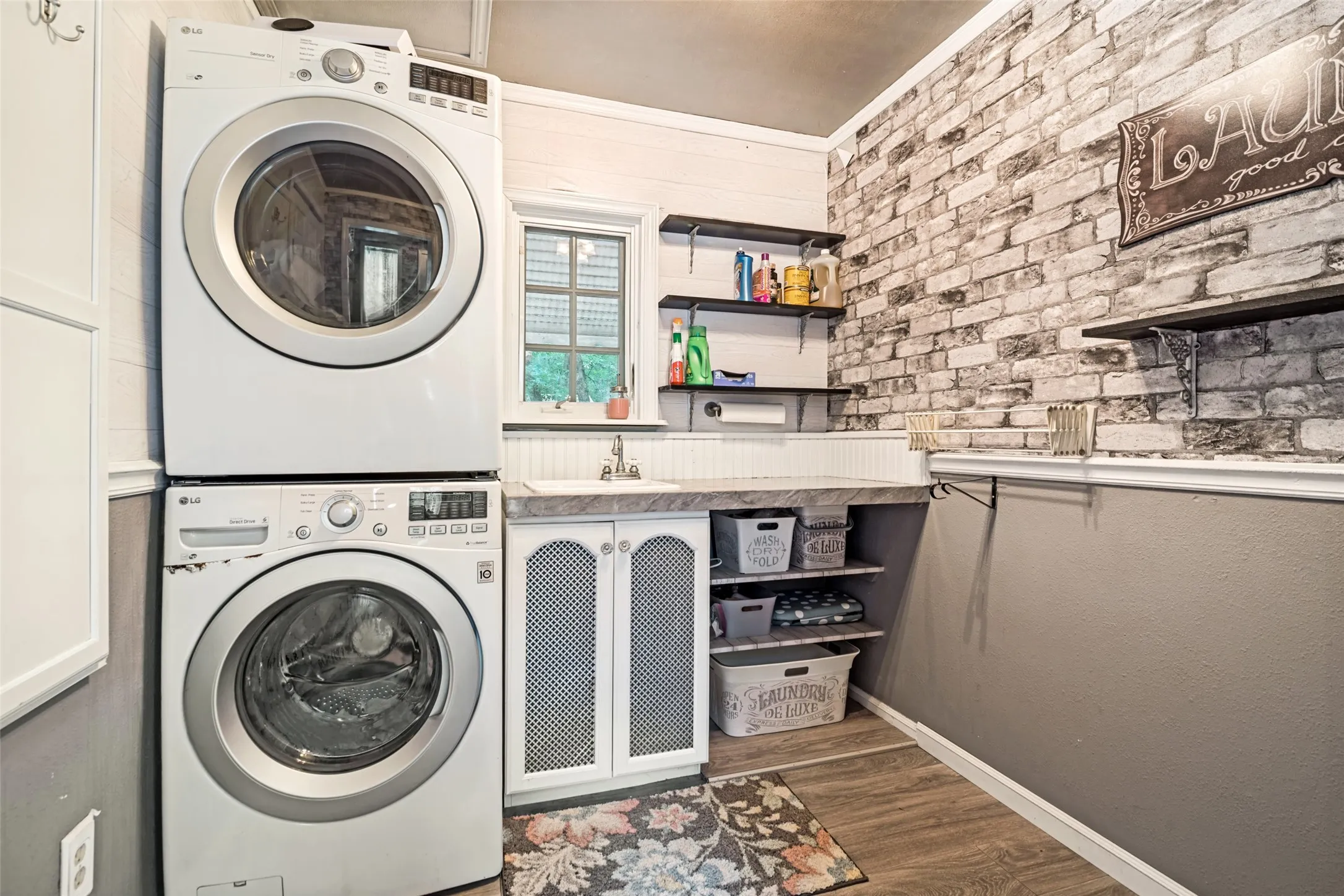 Single Family Residence For Sale in Hunt County , 10690 County Road 2450, Terrell, Texas 75160, 4 Bedroom, 4 Bathroom, 2 Garage spaces, 3,296 Sqft, built in 1994, Preowned, mls#21252210, Real Estate Agent in Terrell, Homes For Sale in Hunt county, Homes For Sale in Terrell, Realtor in Terrell Texas, Real Estate Brokerage Independent Realty Texas, Luminita Cordes Realtor