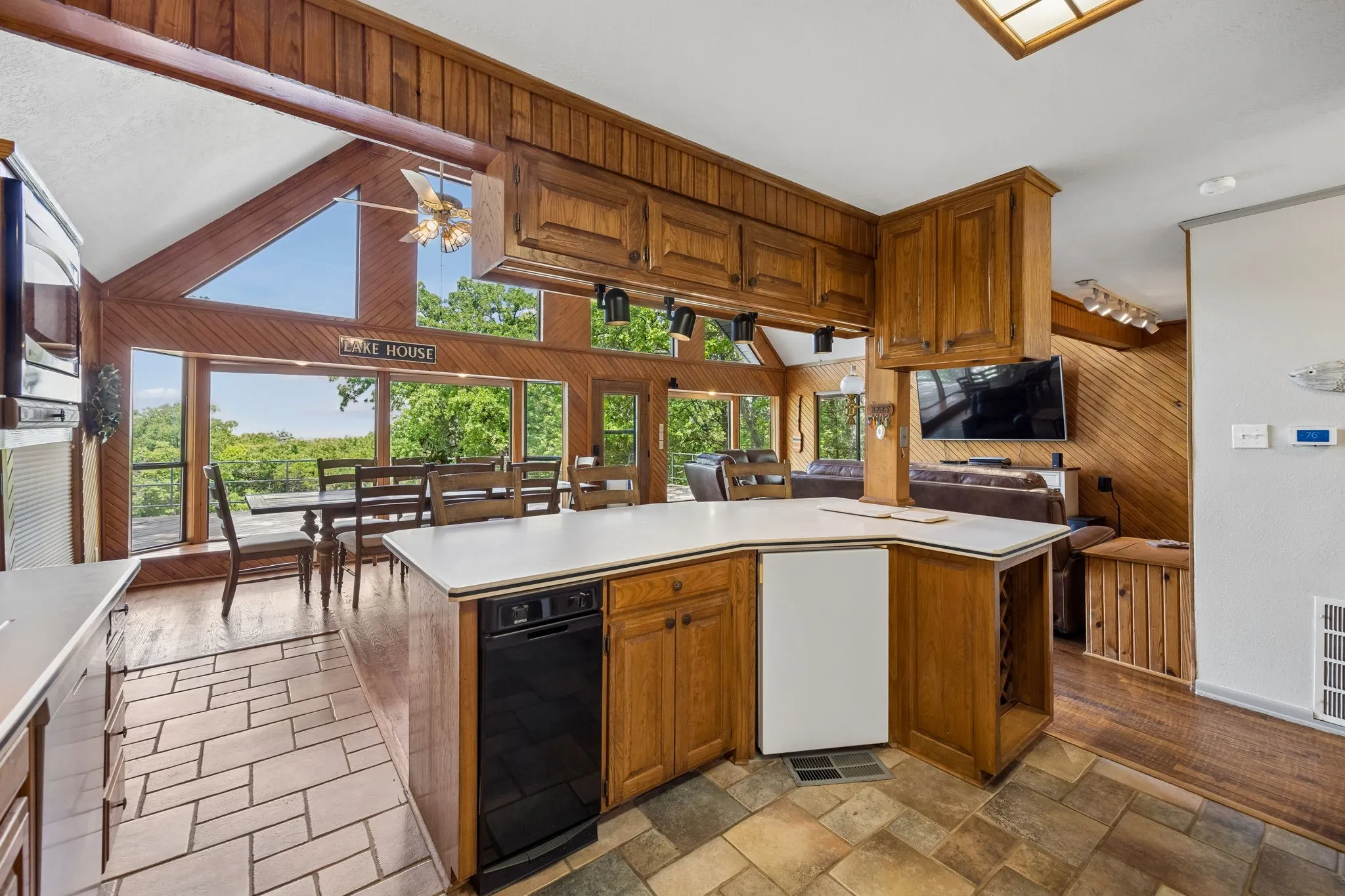 Open Kitchen