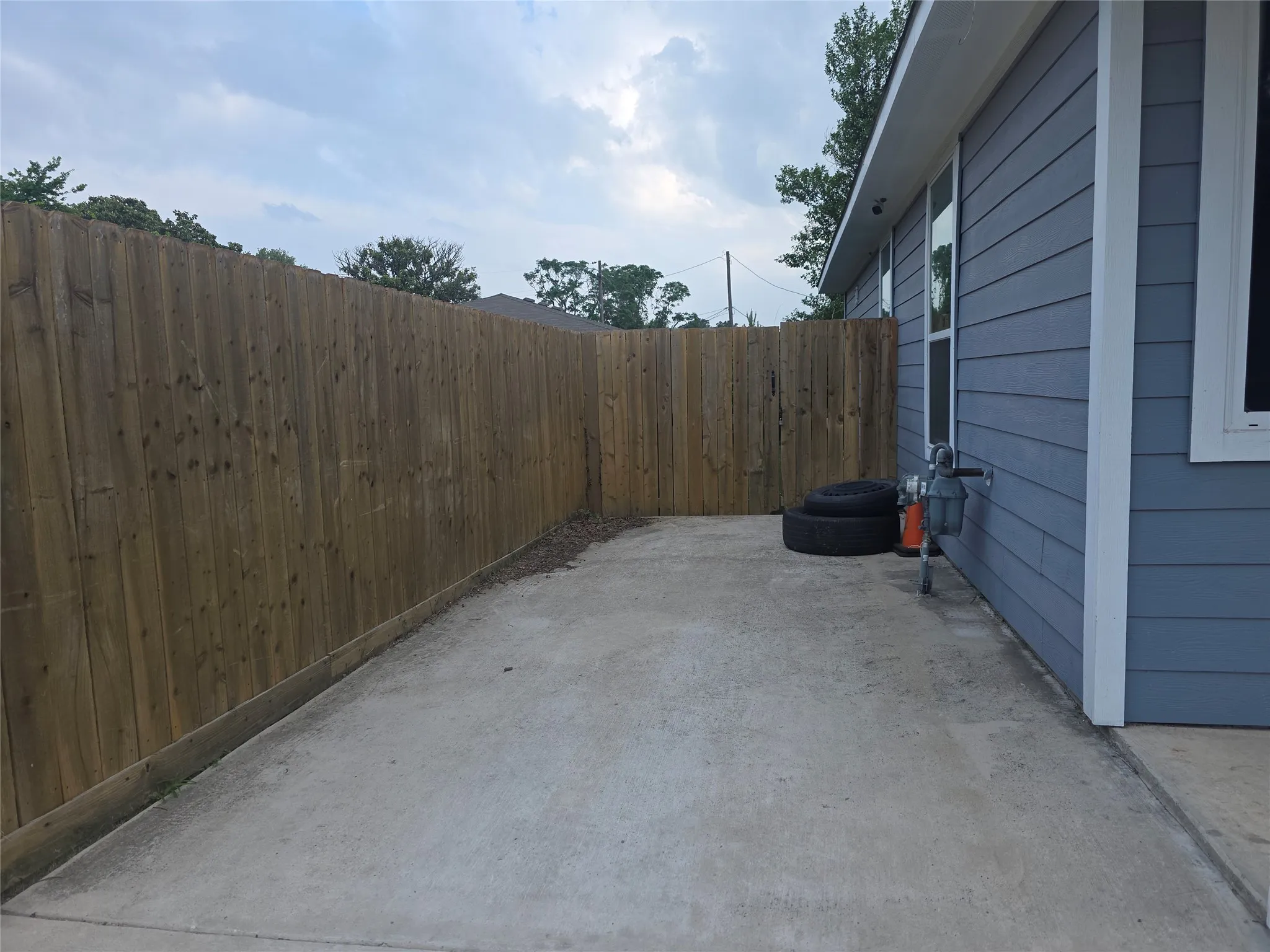 Single Family Residence For Sale in Dallas County , 2719 Frazier Street, Dallas, Texas 75210, 3 Bedroom, 2 Bathroom, Garage spaces, 1,473 Sqft, built in 2022, Preowned, mls#21254812, Real Estate Agent in Dallas, Homes For Sale in Dallas county, Homes For Sale in Dallas, Realtor in Dallas Texas, Real Estate Brokerage Independent Realty Texas, Luminita Cordes Realtor