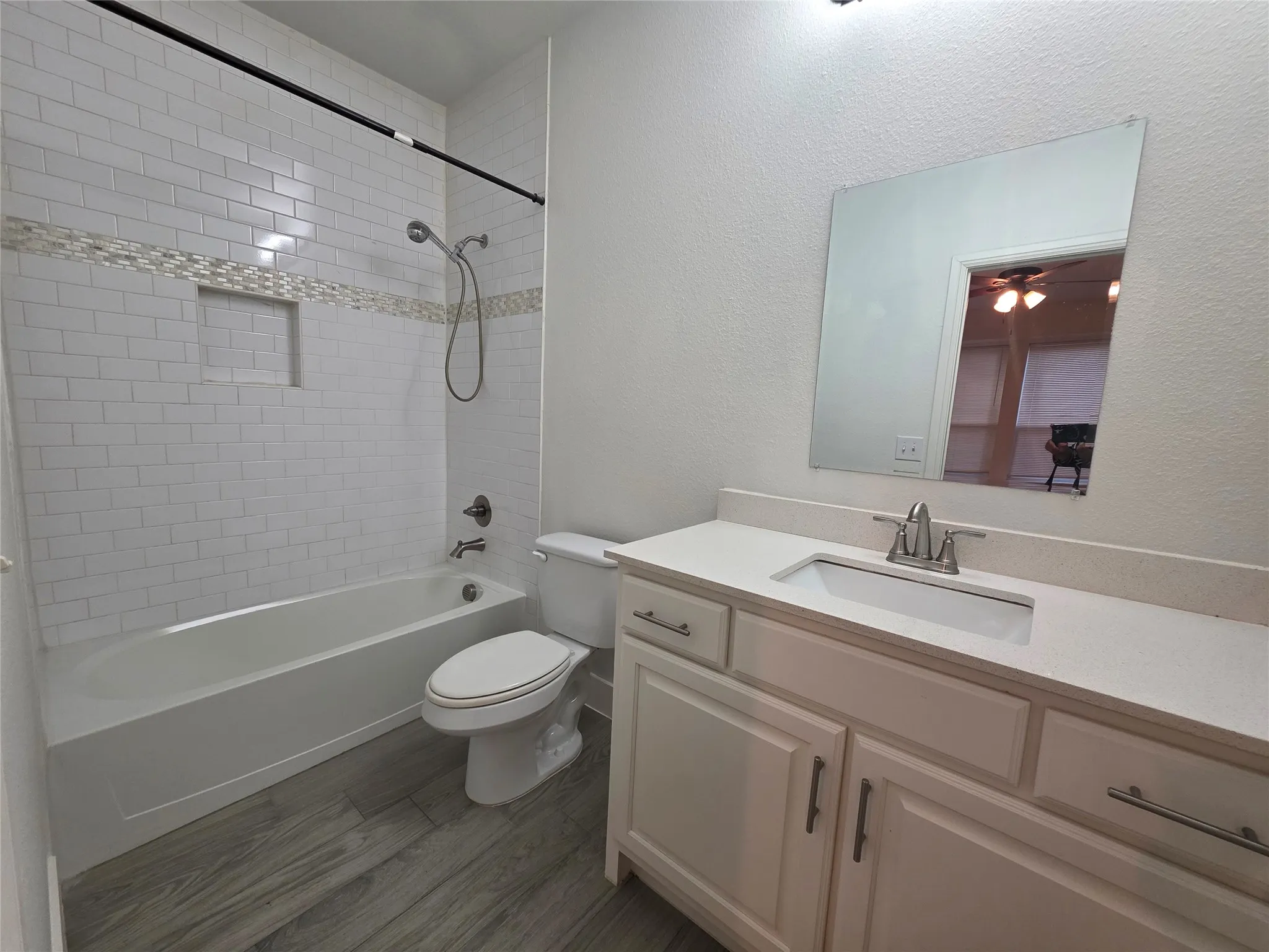 Single Family Residence For Sale in Dallas County , 2719 Frazier Street, Dallas, Texas 75210, 3 Bedroom, 2 Bathroom, Garage spaces, 1,473 Sqft, built in 2022, Preowned, mls#21254812, Real Estate Agent in Dallas, Homes For Sale in Dallas county, Homes For Sale in Dallas, Realtor in Dallas Texas, Real Estate Brokerage Independent Realty Texas, Luminita Cordes Realtor