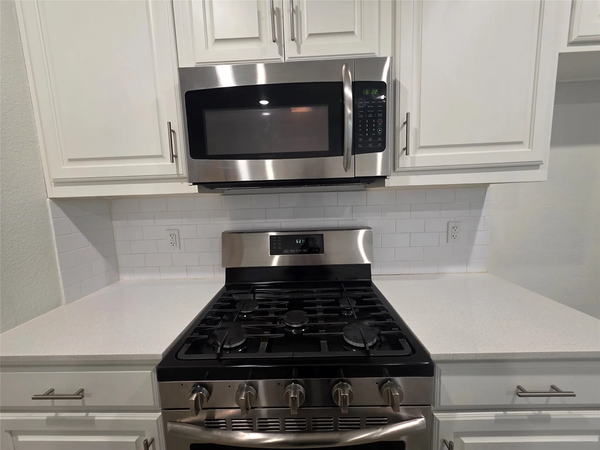 Single Family Residence For Sale in Dallas County , 2719 Frazier Street, Dallas, Texas 75210, 3 Bedroom, 2 Bathroom, Garage spaces, 1,473 Sqft, built in 2022, Preowned, mls#21254812, Real Estate Agent in Dallas, Homes For Sale in Dallas county, Homes For Sale in Dallas, Realtor in Dallas Texas, Real Estate Brokerage Independent Realty Texas, Luminita Cordes Realtor