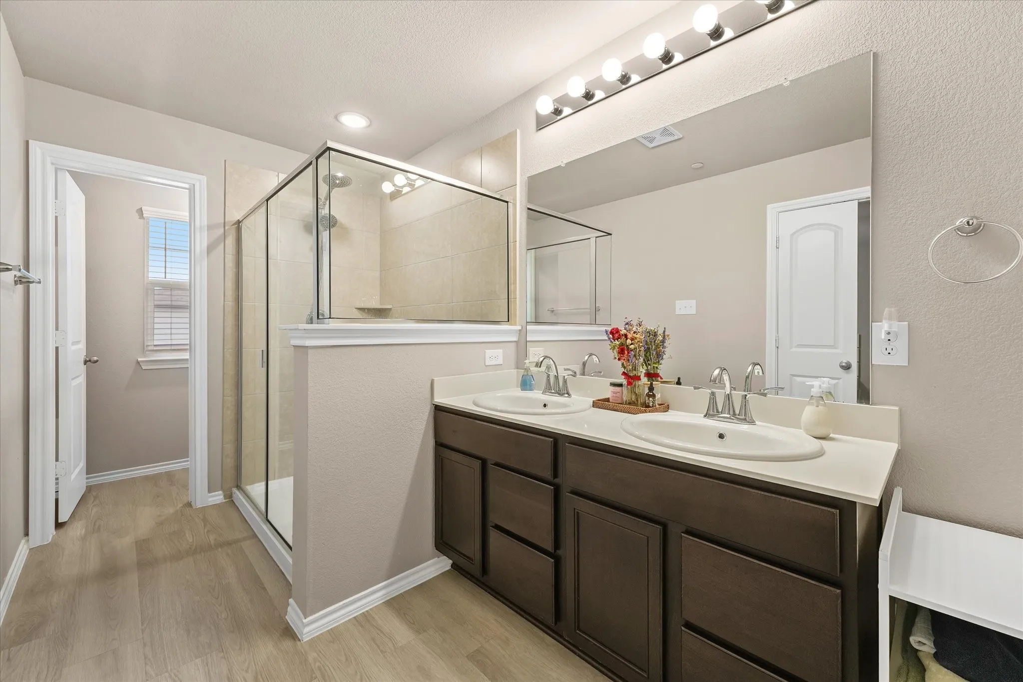 Single Family Residence For Rent in Dallas County , 2756 Baneberry Lane, Mesquite, Texas 75150, 3 Bedroom, 3 Bathroom, 2 Garage spaces, 1,712 Sqft, built in 2021, mls#21256835, Real Estate Agent in Mesquite, Homes For Rent in Dallas county, Homes For Rent in Mesquite, Realtor in Mesquite Texas, Real Estate Brokerage Independent Realty Texas, Luminita Cordes Realtor