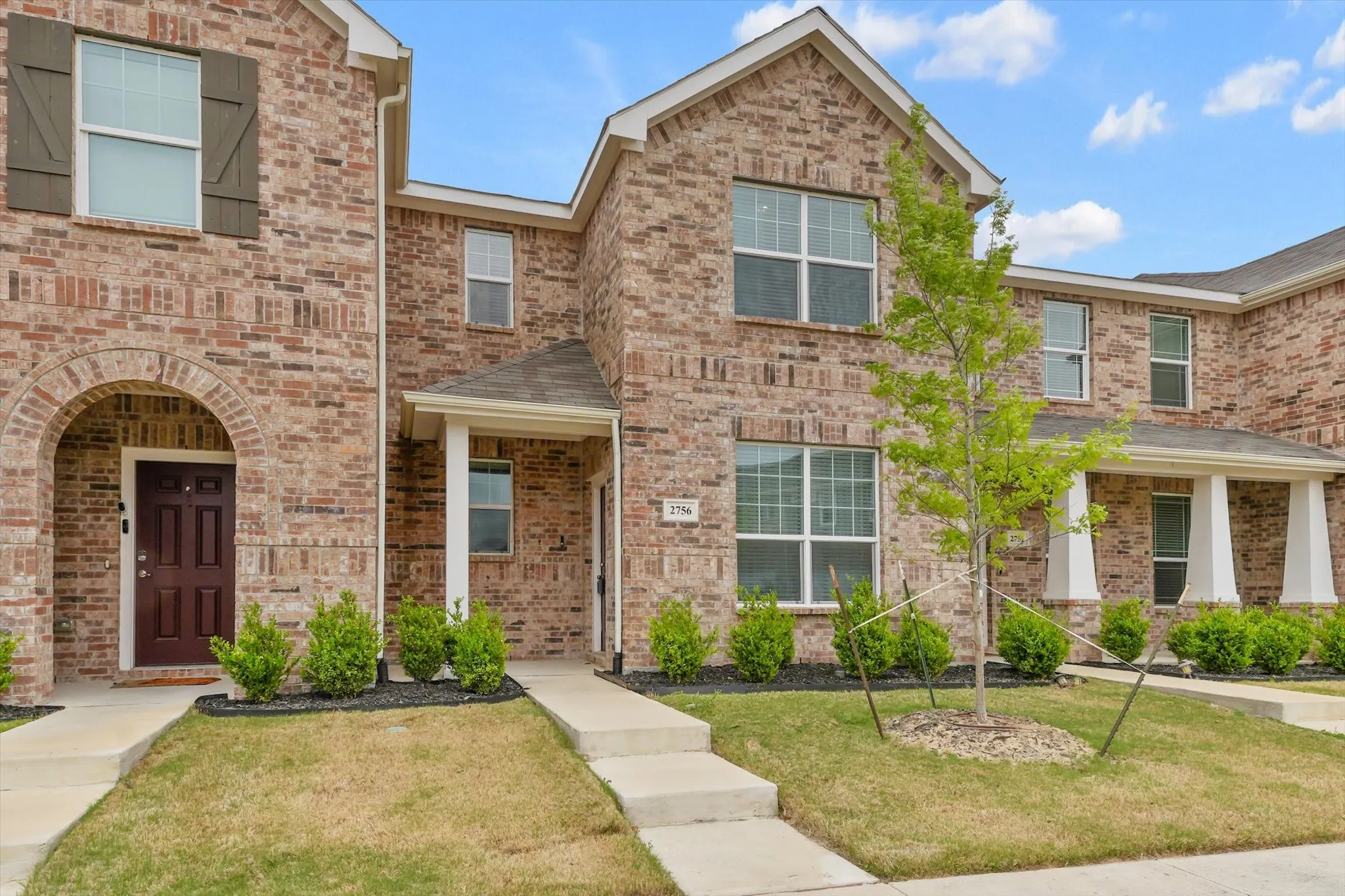 Single Family Residence For Rent in Dallas County , 2756 Baneberry Lane, Mesquite, Texas 75150, 3 Bedroom, 3 Bathroom, 2 Garage spaces, 1,712 Sqft, built in 2021, mls#21256835, Real Estate Agent in Mesquite, Homes For Rent in Dallas county, Homes For Rent in Mesquite, Realtor in Mesquite Texas, Real Estate Brokerage Independent Realty Texas, Luminita Cordes Realtor