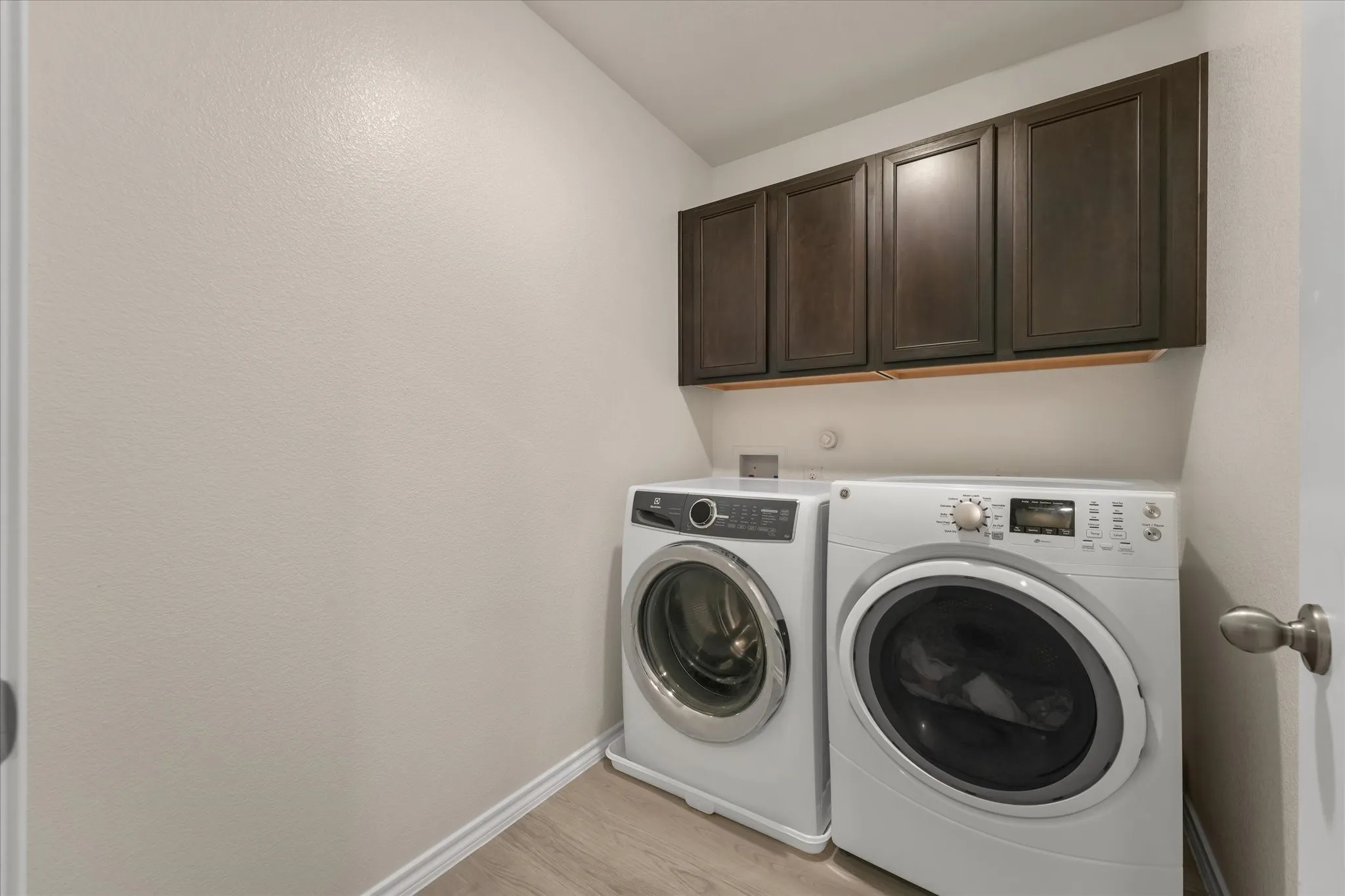 Single Family Residence For Rent in Dallas County , 2756 Baneberry Lane, Mesquite, Texas 75150, 3 Bedroom, 3 Bathroom, 2 Garage spaces, 1,712 Sqft, built in 2021, mls#21256835, Real Estate Agent in Mesquite, Homes For Rent in Dallas county, Homes For Rent in Mesquite, Realtor in Mesquite Texas, Real Estate Brokerage Independent Realty Texas, Luminita Cordes Realtor
