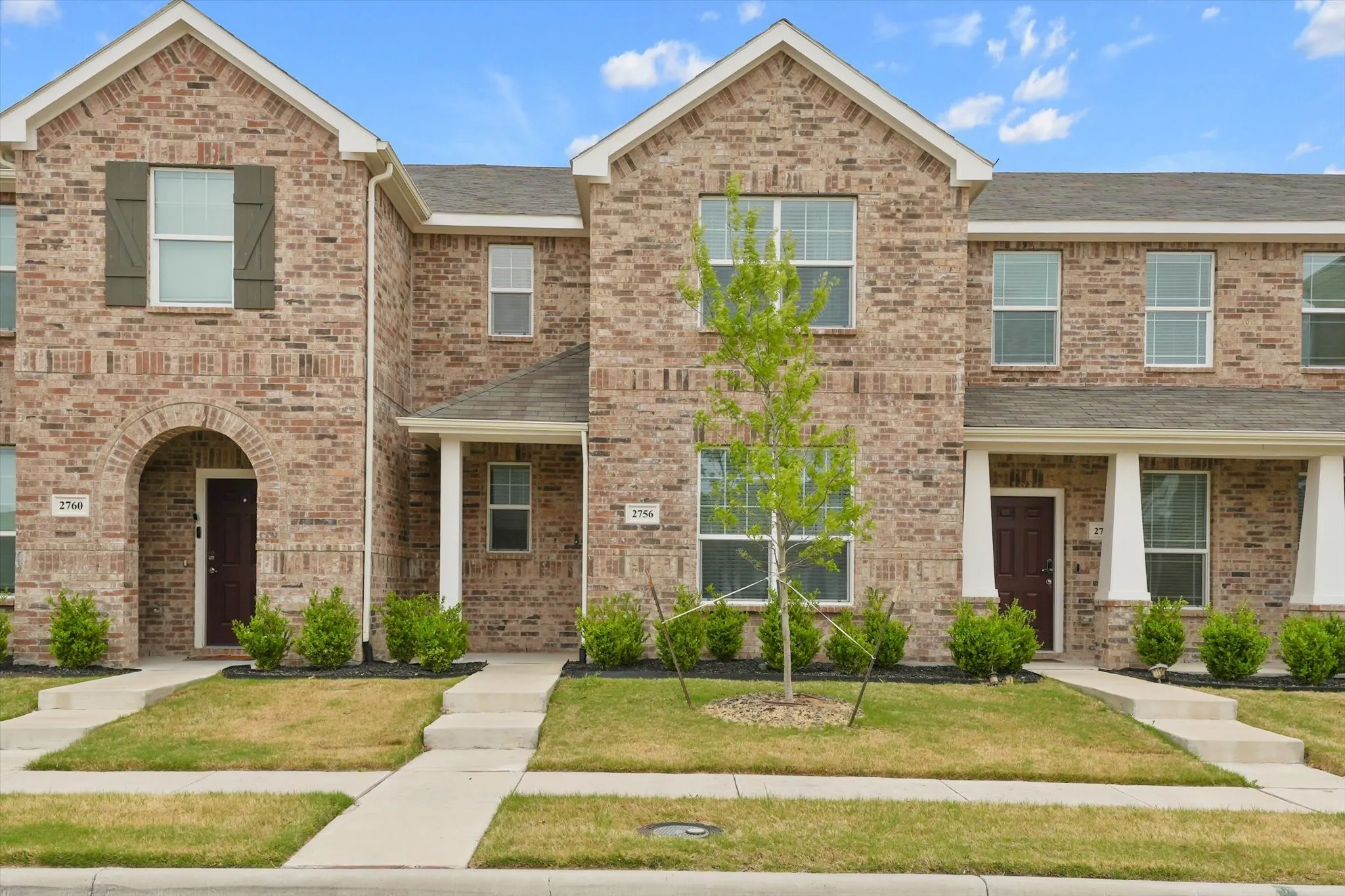 Single Family Residence For Rent in Dallas County , 2756 Baneberry Lane, Mesquite, Texas 75150, 3 Bedroom, 3 Bathroom, 2 Garage spaces, 1,712 Sqft, built in 2021, mls#21256835, Real Estate Agent in Mesquite, Homes For Rent in Dallas county, Homes For Rent in Mesquite, Realtor in Mesquite Texas, Real Estate Brokerage Independent Realty Texas, Luminita Cordes Realtor