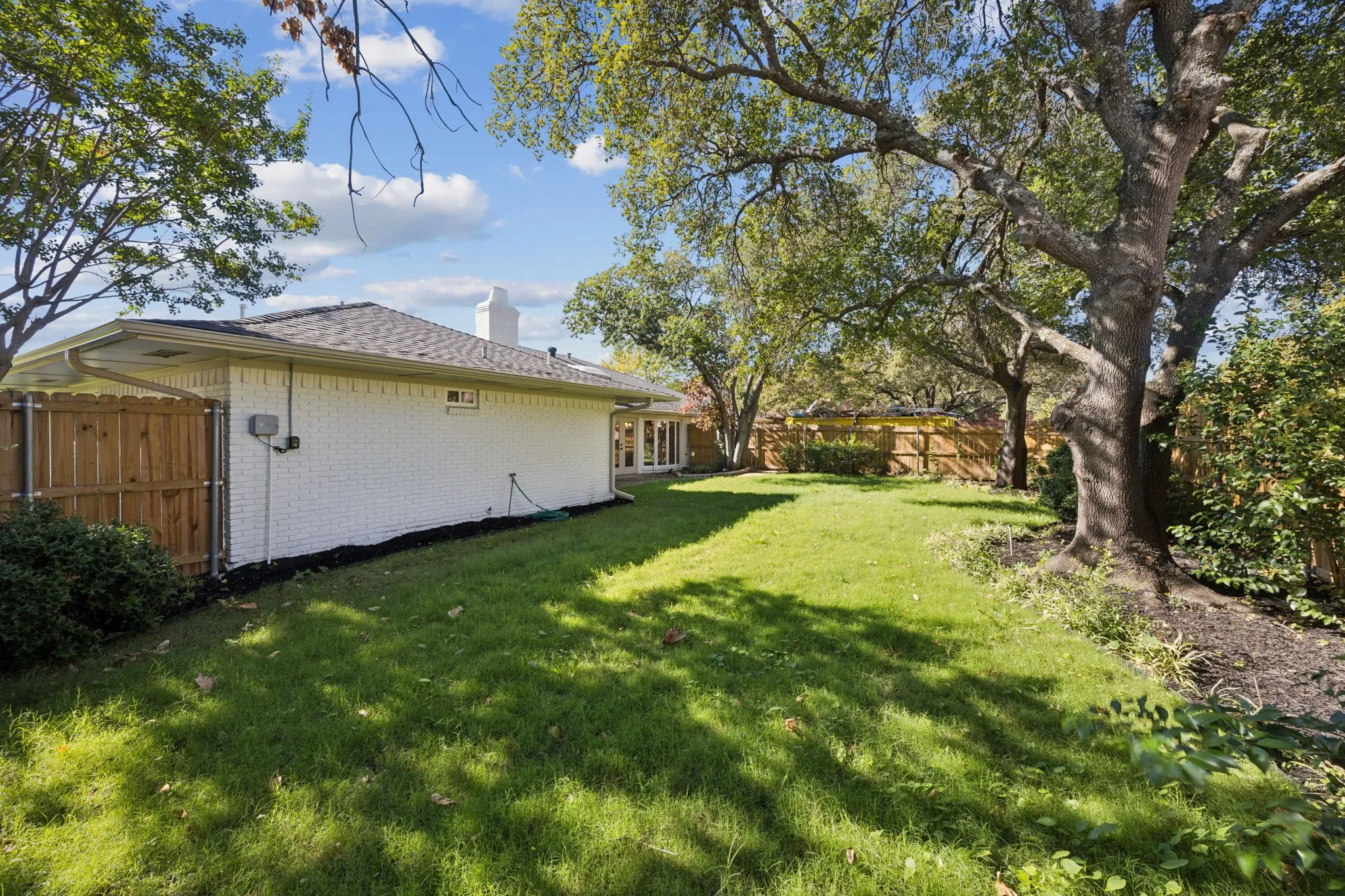 Single Family Residence For Sale in Dallas County , 4331 Laren Lane, Dallas, Texas 75244, 4 Bedroom, 3 Bathroom, 2 Garage spaces, 3,120 Sqft, built in 1971, Price $1,250,000, mls#21256844, Real Estate Agent in Dallas, Homes For Sale in Dallas county, Homes For Sale in Dallas, Realtor in Dallas Texas, Real Estate Brokerage Independent Realty Texas, Luminita Cordes Realtor