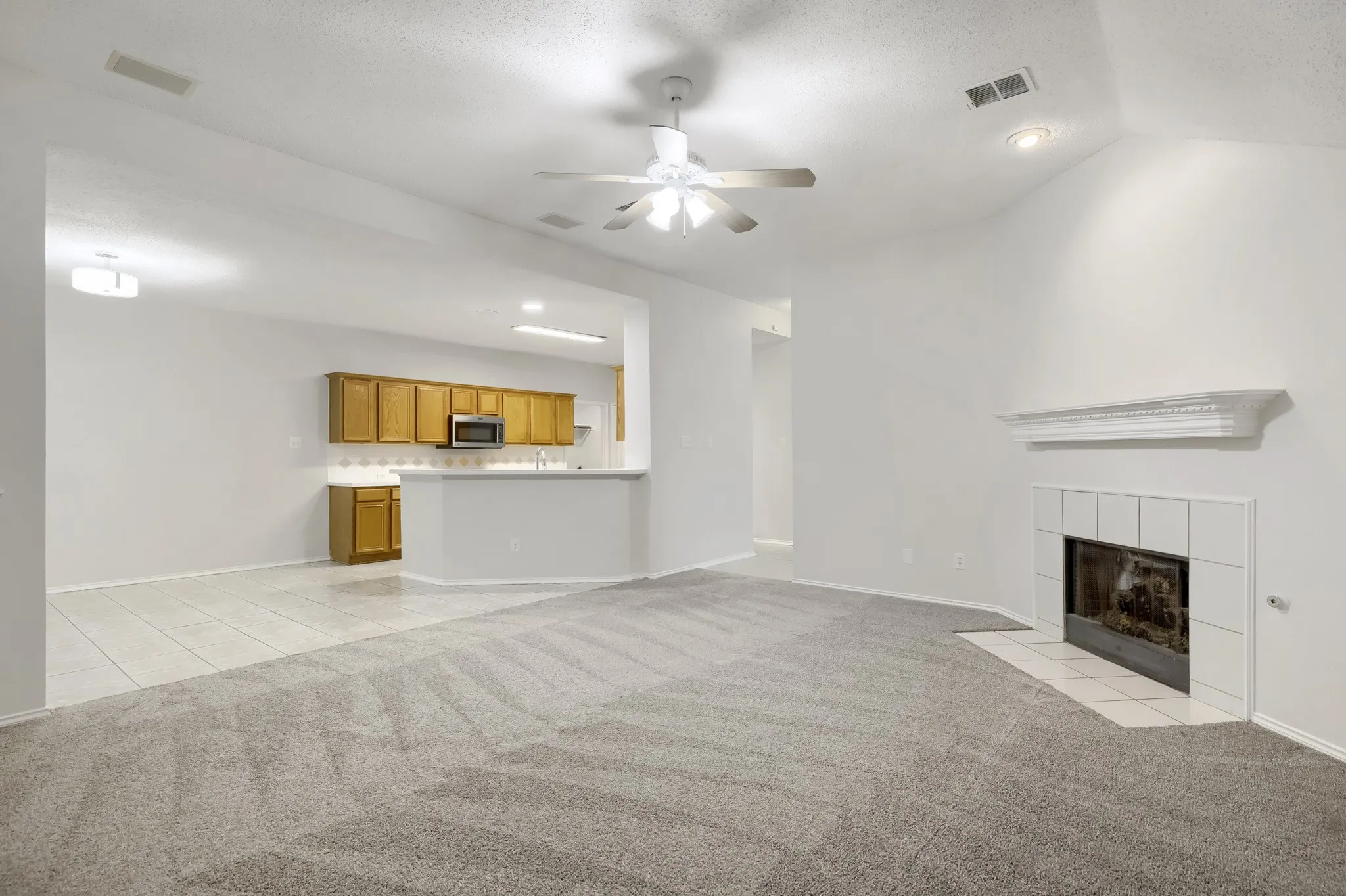 Single Family Residence For Sale in Denton County , 4201 Standridge Drive, The Colony, Texas 75056, 4 Bedroom, 2 Bathroom, 2 Garage spaces, 2,472 Sqft, built in 1998, mls#21216459, Real Estate Agent in The Colony, Homes For Sale in Denton county, Homes For Sale in The Colony, Realtor in The Colony Texas, Real Estate Brokerage Independent Realty Texas, Luminita Cordes Realtor