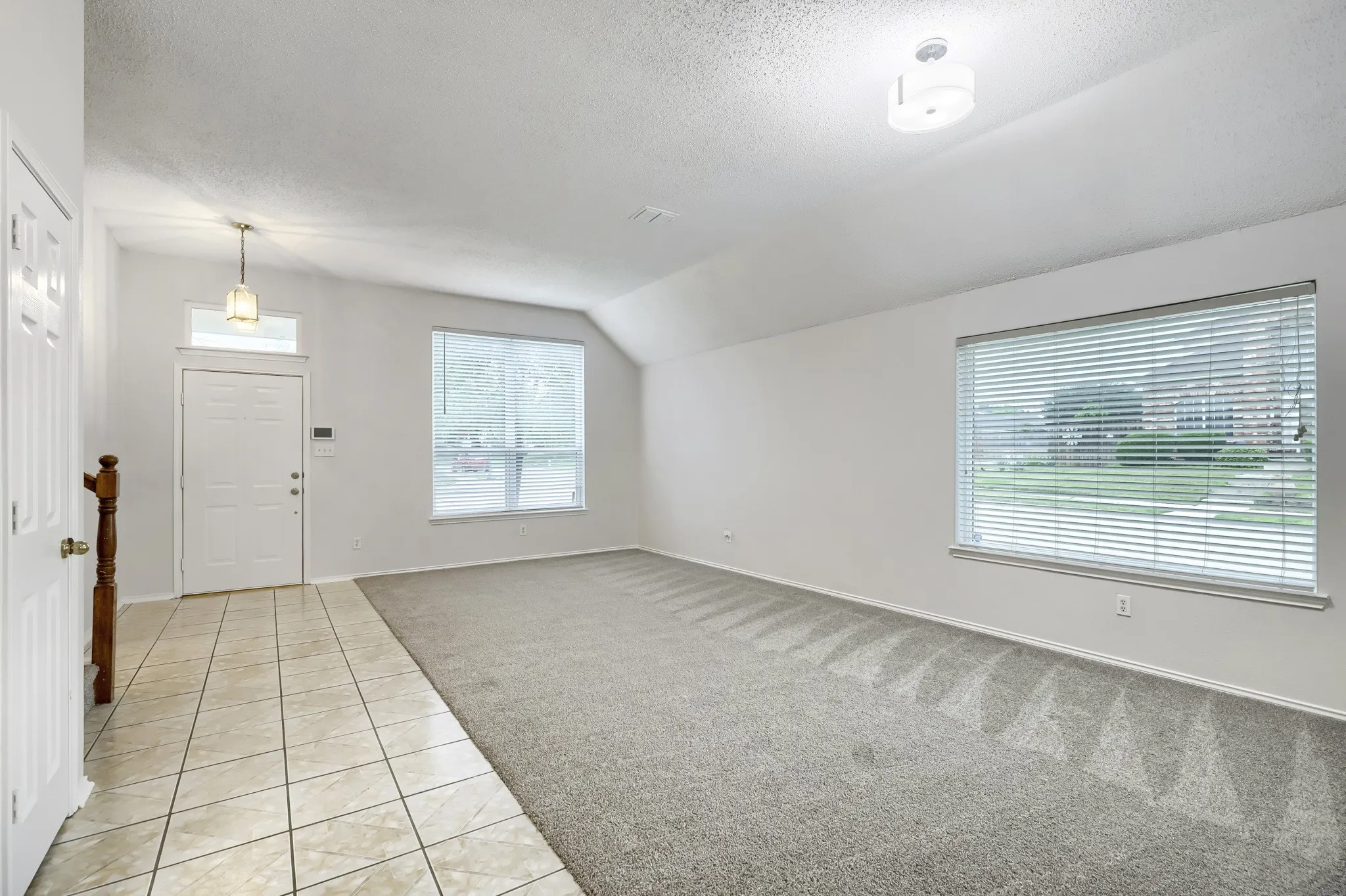 Single Family Residence For Sale in Denton County , 4201 Standridge Drive, The Colony, Texas 75056, 4 Bedroom, 2 Bathroom, 2 Garage spaces, 2,472 Sqft, built in 1998, mls#21216459, Real Estate Agent in The Colony, Homes For Sale in Denton county, Homes For Sale in The Colony, Realtor in The Colony Texas, Real Estate Brokerage Independent Realty Texas, Luminita Cordes Realtor