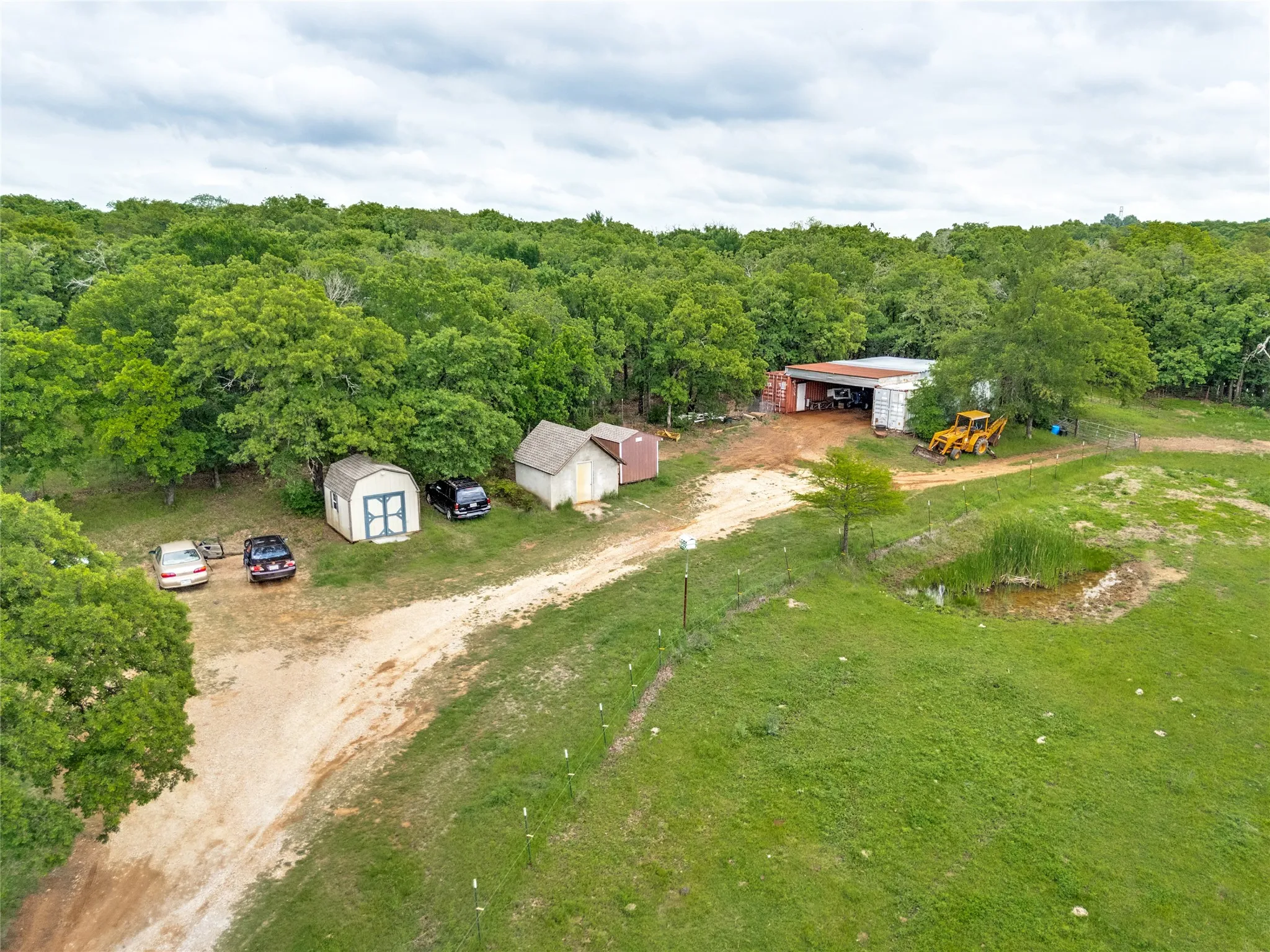 Farm For Sale in Johnson County , 2900 County Road 317, Cleburne, Texas 76031, 4 Bedroom, 4 Bathroom, Garage spaces, 5,224 Sqft, built in 2007, Price $1,150,000, mls#21256564, Real Estate Agent in Cleburne, Homes For Sale in Johnson county, Homes For Sale in Cleburne, Realtor in Cleburne Texas, Real Estate Brokerage Independent Realty Texas, Luminita Cordes Realtor