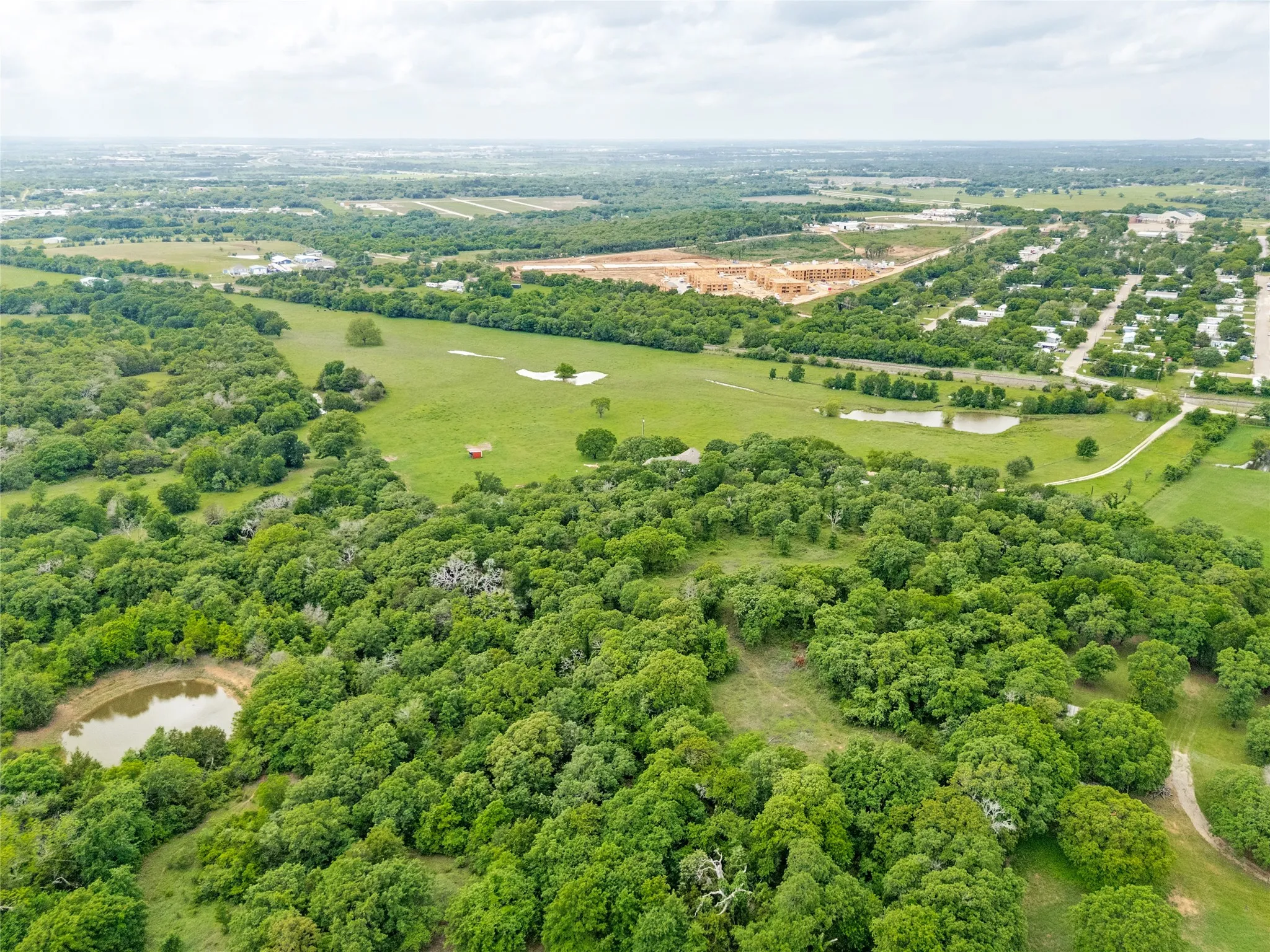 Farm For Sale in Johnson County , 2900 County Road 317, Cleburne, Texas 76031, 4 Bedroom, 4 Bathroom, Garage spaces, 5,224 Sqft, built in 2007, Price $1,150,000, mls#21256564, Real Estate Agent in Cleburne, Homes For Sale in Johnson county, Homes For Sale in Cleburne, Realtor in Cleburne Texas, Real Estate Brokerage Independent Realty Texas, Luminita Cordes Realtor