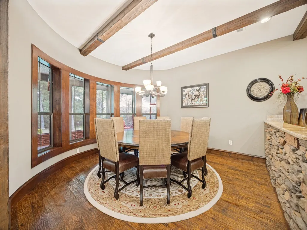 Single Family Residence For Sale in Grayson County , 111 Dove Canyon Drive, Gordonville, Texas 76245, 4 Bedroom, 5 Bathroom, 3 Garage spaces, 3,972 Sqft, built in 2013, Preowned, mls#21251120, Real Estate Agent in Gordonville, Homes For Sale in Grayson county, Homes For Sale in Gordonville, Realtor in Gordonville Texas, Real Estate Brokerage Independent Realty Texas, Luminita Cordes Realtor