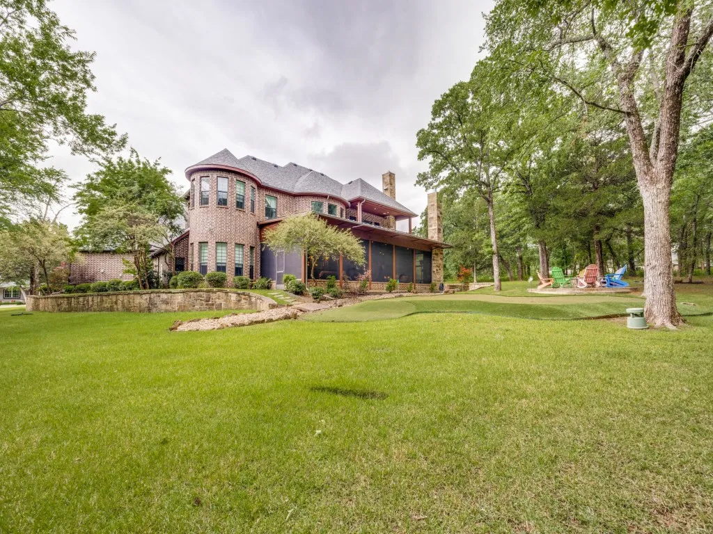 Single Family Residence For Sale in Grayson County , 111 Dove Canyon Drive, Gordonville, Texas 76245, 4 Bedroom, 5 Bathroom, 3 Garage spaces, 3,972 Sqft, built in 2013, Preowned, mls#21251120, Real Estate Agent in Gordonville, Homes For Sale in Grayson county, Homes For Sale in Gordonville, Realtor in Gordonville Texas, Real Estate Brokerage Independent Realty Texas, Luminita Cordes Realtor