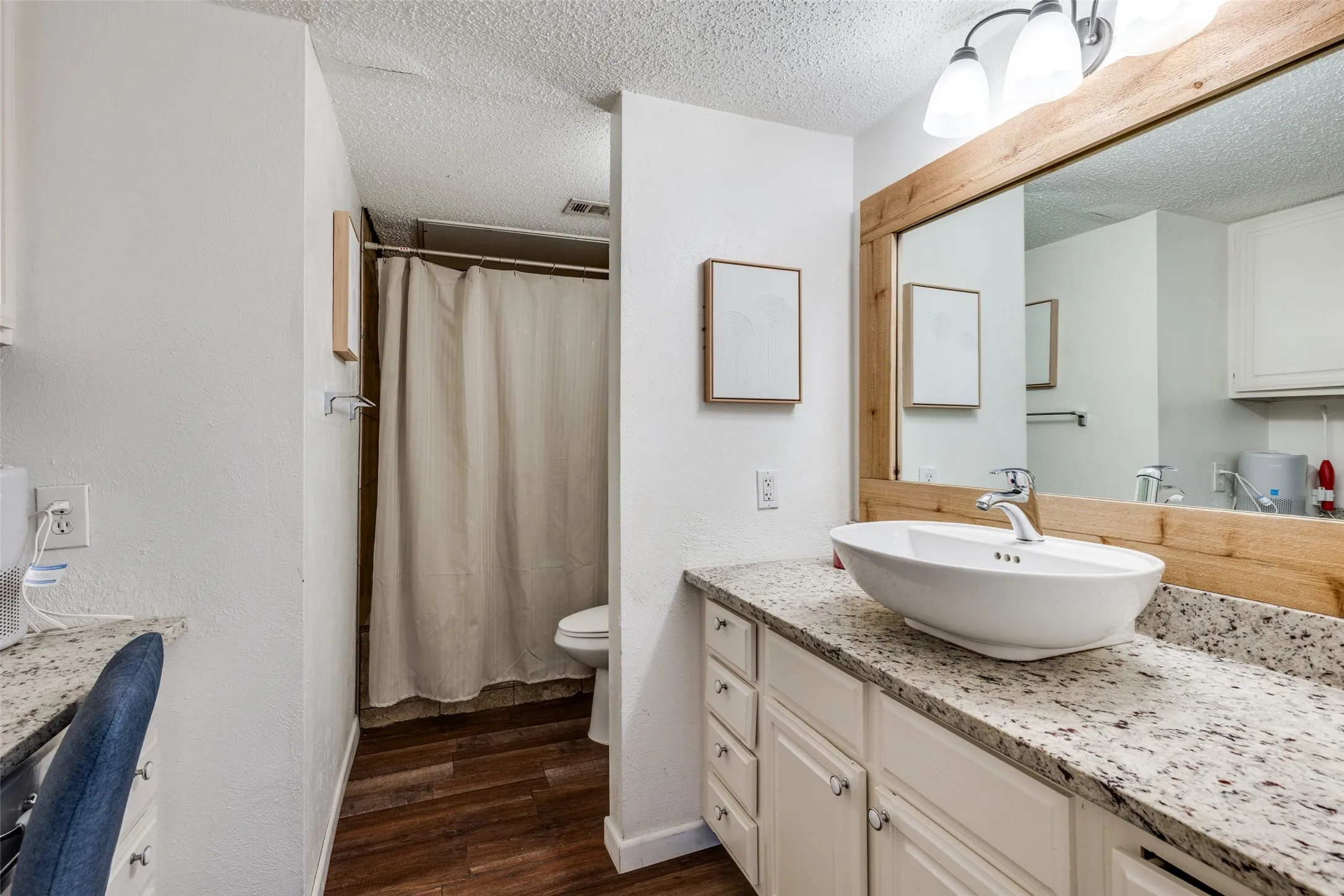 Guest bathroom