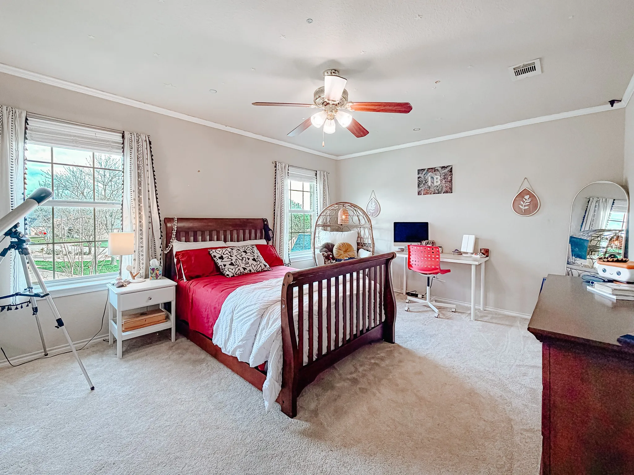 Single Family Residence For Sale in Navarro County , 1504 Wade Street, Corsicana, Texas 75110, 3 Bedroom, 2 Bathroom, 2 Garage spaces, 1,996 Sqft, built in 2006, Preowned, mls#21256238, Real Estate Agent in Corsicana, Homes For Sale in Navarro county, Homes For Sale in Corsicana, Realtor in Corsicana Texas, Real Estate Brokerage Independent Realty Texas, Luminita Cordes Realtor