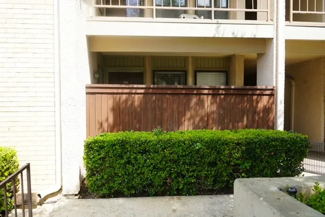 Condominium For Sale in Dallas County , 12824 Midway Road 1131, Dallas, Texas 75244, 2 Bedroom, 1 Bathroom, Garage spaces, 795 Sqft, built in 1970, mls#21256914, Real Estate Agent in Dallas, Homes For Sale in Dallas county, Homes For Sale in Dallas, Realtor in Dallas Texas, Real Estate Brokerage Independent Realty Texas, Luminita Cordes Realtor