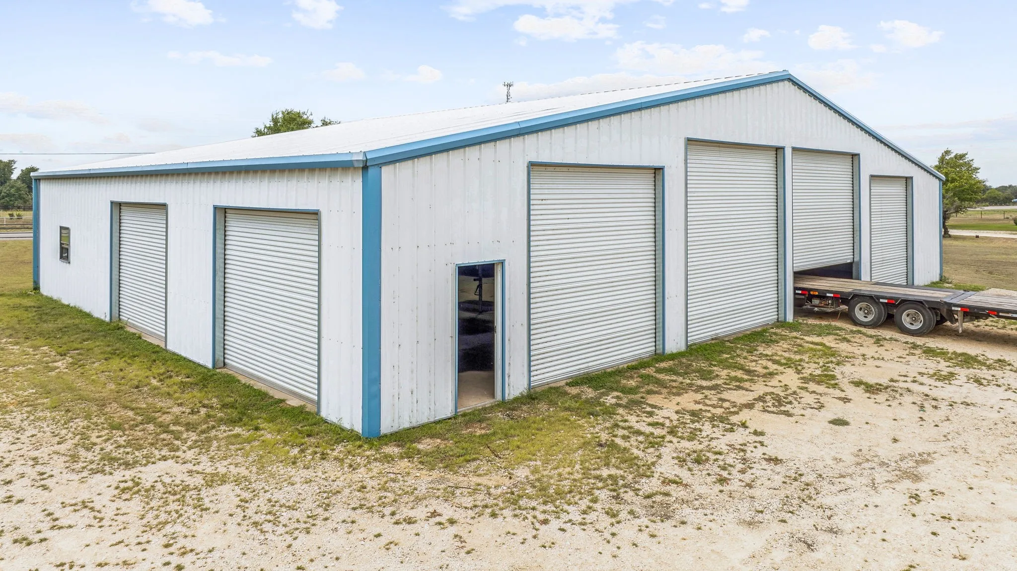 Single Family Residence For Sale in Erath County , 7517 US Highway 67, Stephenville, Texas 76401, 3 Bedrooms, 2 Bathrooms, 2 Garage spaces, 2,126 Sqft, built in 1985, Price $950,000, mls#21255982, Real Estate Agent in Stephenville, Homes For Sale in Erath county, Homes For Sale in Stephenville, Realtor in Stephenville Texas, Real Estate Brokerage Independent Realty Texas, Luminita Cordes Realtor
