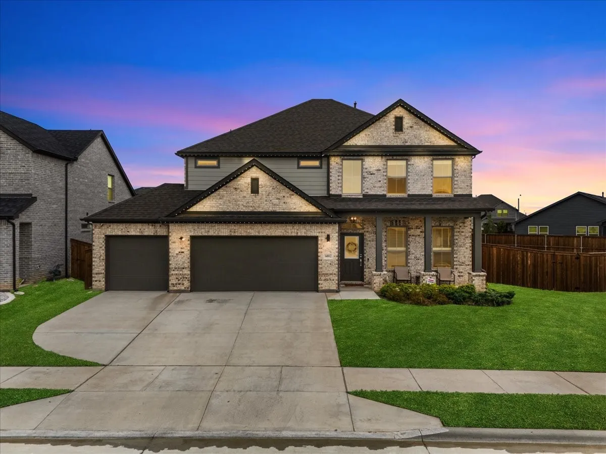 Single Family Residence For Sale in Denton County , 14812 Picante Street, Fort Worth, Texas 76052, 5 Bedroom, 4 Bathroom, 3 Garage spaces, 3,620 Sqft, built in 2024, Preowned, mls#21255093, Real Estate Agent in Fort Worth, Homes For Sale in Denton county, Homes For Sale in Fort Worth, Realtor in Fort Worth Texas, Real Estate Brokerage Independent Realty Texas, Luminita Cordes Realtor