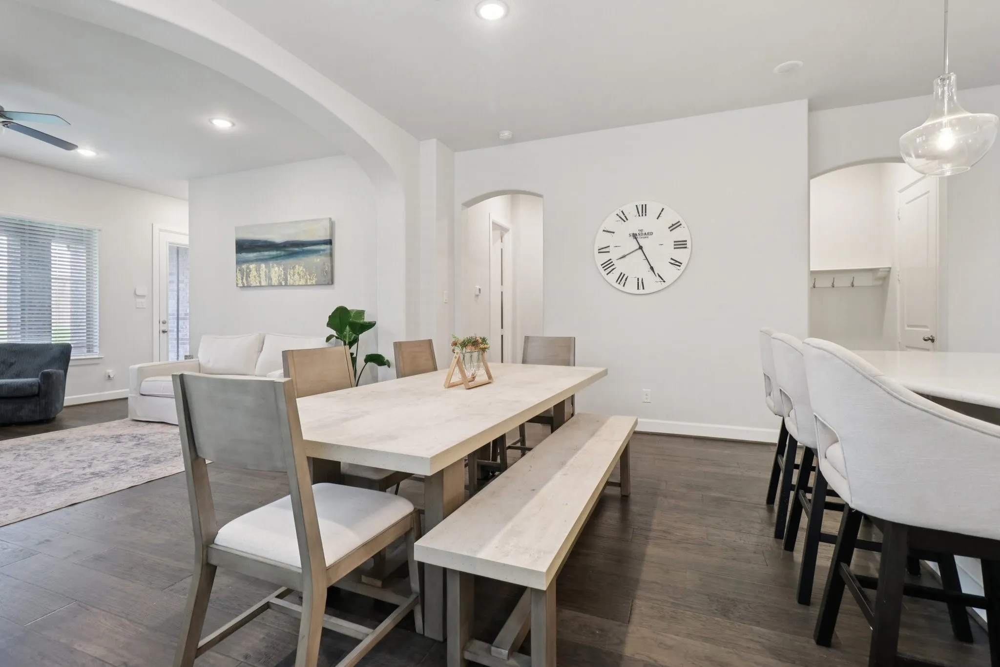 Single Family Residence For Sale in Collin County , 3201 Cavalry Way, Celina, Texas 75009, 3 Bedroom, 2 Bathroom, 2 Garage spaces, 1,874 Sqft, built in 2019, Preowned, mls#21256078, Real Estate Agent in Celina, Homes For Sale in Collin county, Homes For Sale in Celina, Realtor in Celina Texas, Real Estate Brokerage Independent Realty Texas, Luminita Cordes Realtor