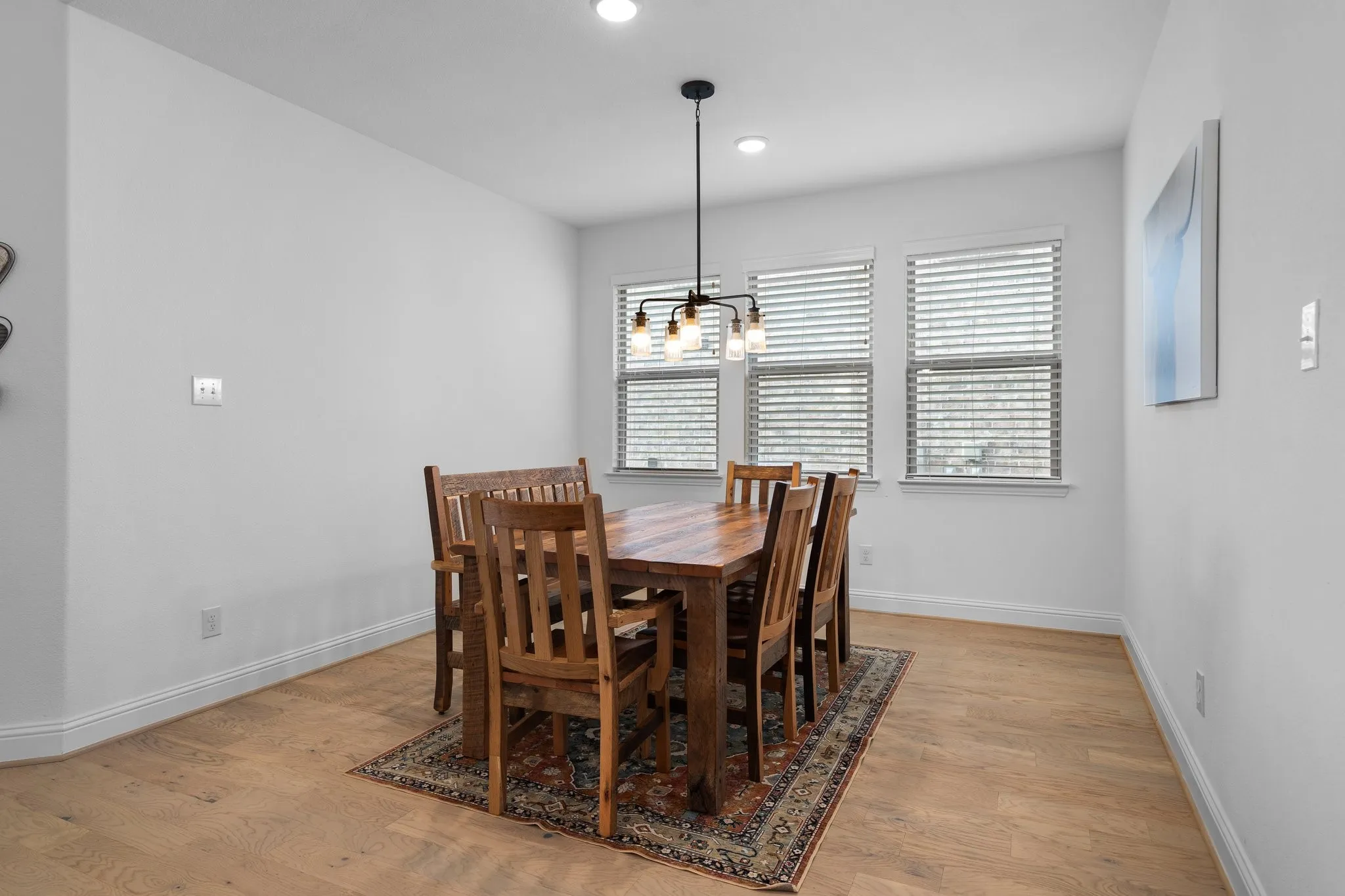 Spacious Dining Area