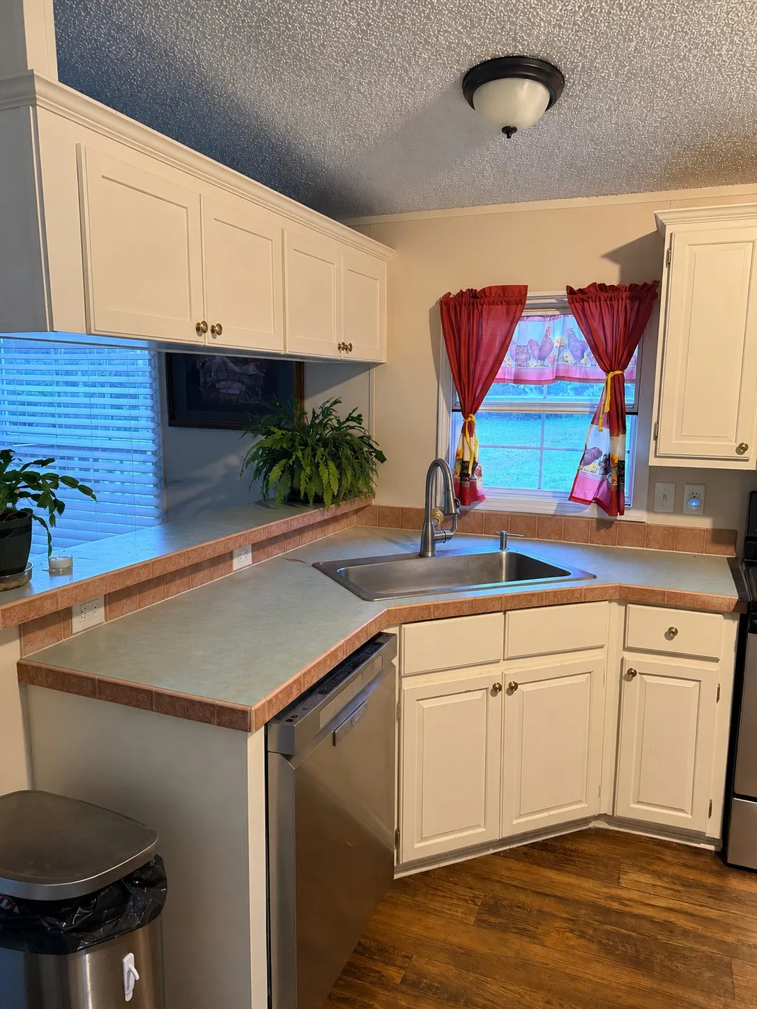 Mobile Home For Sale in Cooke County , 3351 County Road 147, Gainesville, Texas 76240, 4 Bedroom, 2 Bathroom, 1 Garage spaces, 2,128 Sqft, built in 2000, Preowned, mls#21255676, Real Estate Agent in Gainesville, Homes For Sale in Cooke county, Homes For Sale in Gainesville, Realtor in Gainesville Texas, Real Estate Brokerage Independent Realty Texas, Luminita Cordes Realtor