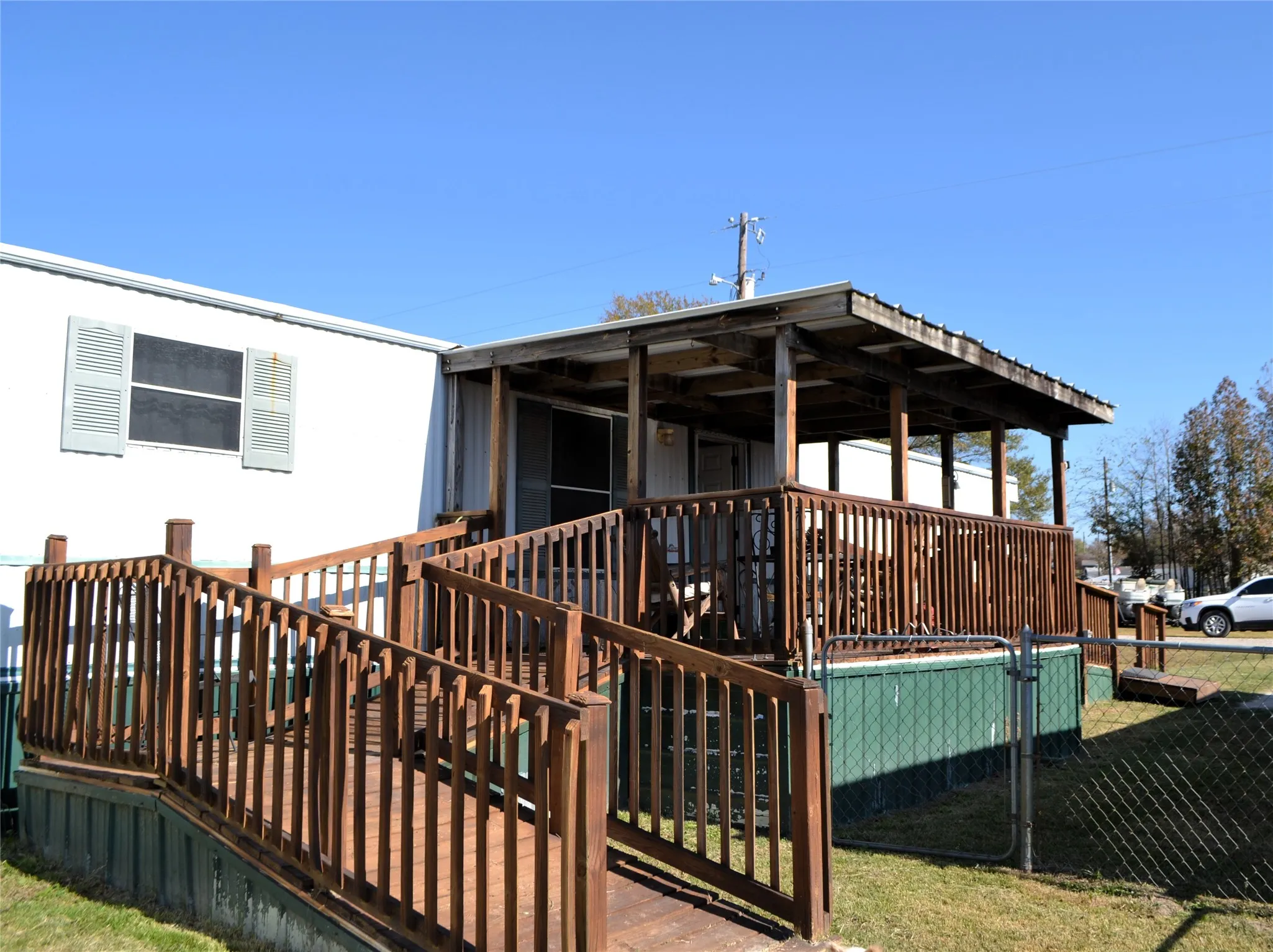 Mobile Home For Sale in Wood County , 174 Kickapoo, Quitman, Texas 75783, 3 Bedroom, 2 Bathroom, Garage spaces, 1,216 Sqft, built in 2003, Price $67,500, mls#21256963, Real Estate Agent in Quitman, Homes For Sale in Wood county, Homes For Sale in Quitman, Realtor in Quitman Texas, Real Estate Brokerage Independent Realty Texas, Luminita Cordes Realtor