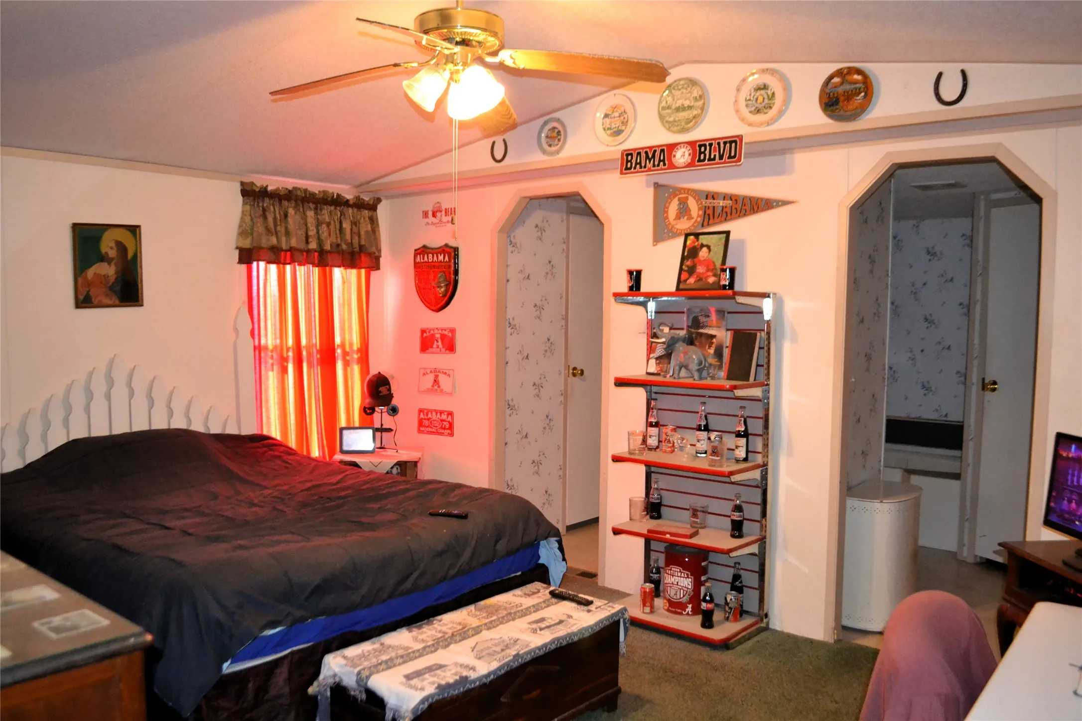 Mobile Home For Sale in Wood County , 174 Kickapoo, Quitman, Texas 75783, 3 Bedroom, 2 Bathroom, Garage spaces, 1,216 Sqft, built in 2003, Price $67,500, mls#21256963, Real Estate Agent in Quitman, Homes For Sale in Wood county, Homes For Sale in Quitman, Realtor in Quitman Texas, Real Estate Brokerage Independent Realty Texas, Luminita Cordes Realtor