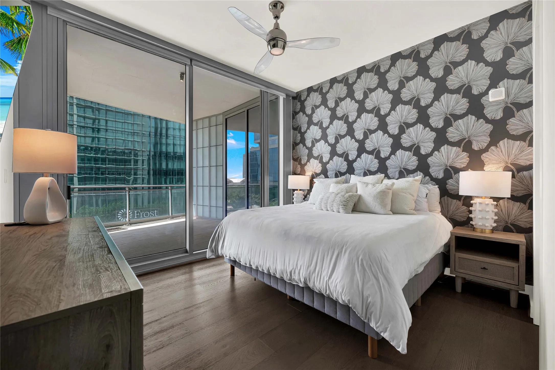 Secondary bedroom
