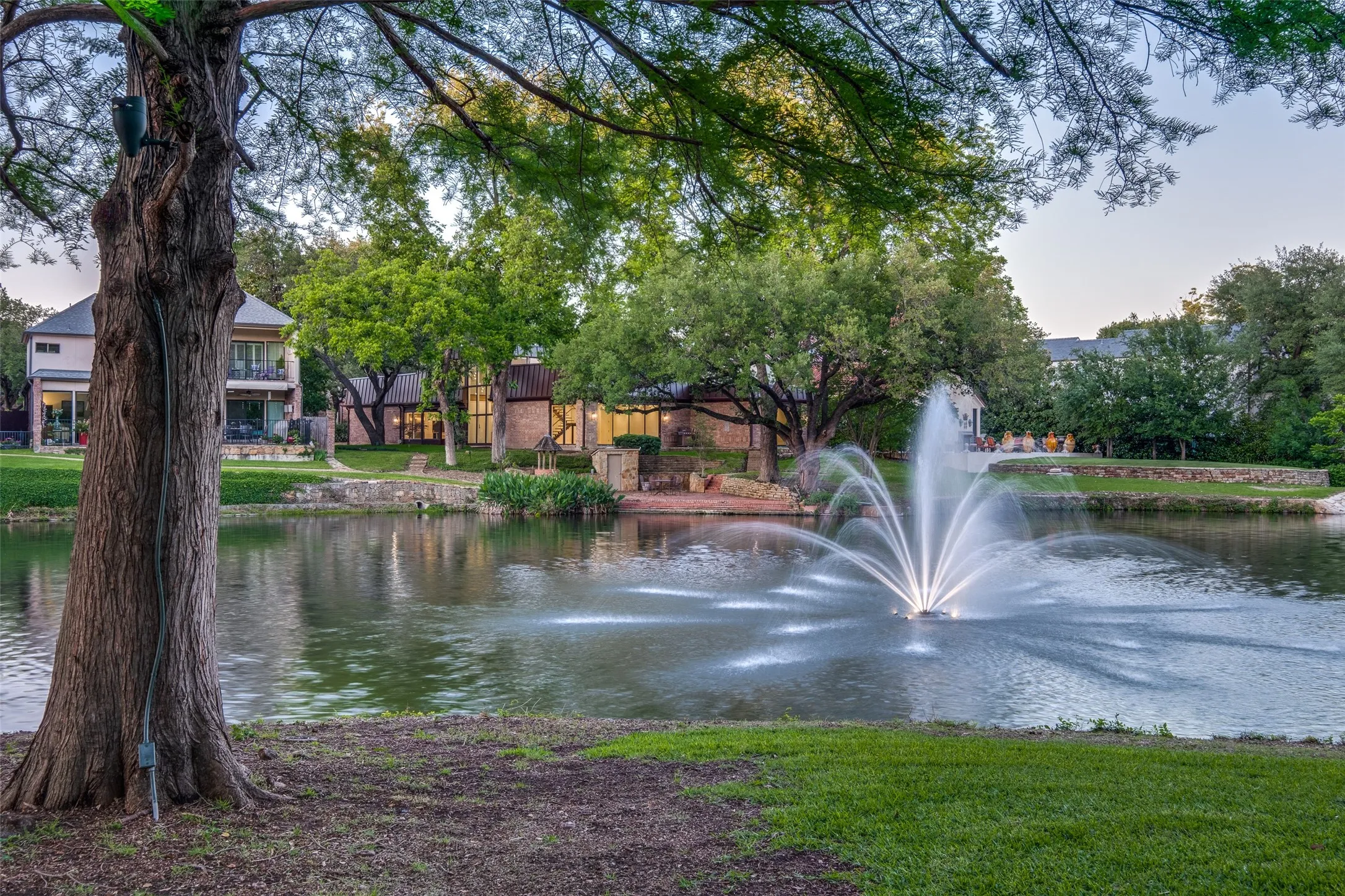 Single Family Residence For Rent in Dallas County , 12002 Timberlake Court, Dallas, Texas 75230, 4 Bedroom, 5 Bathroom, 2 Garage spaces, 4,062 Sqft, built in 1977, Preowned, mls#21252921, Real Estate Agent in Dallas, Homes For Rent in Dallas county, Homes For Rent in Dallas, Realtor in Dallas Texas, Real Estate Brokerage Independent Realty Texas, Luminita Cordes Realtor