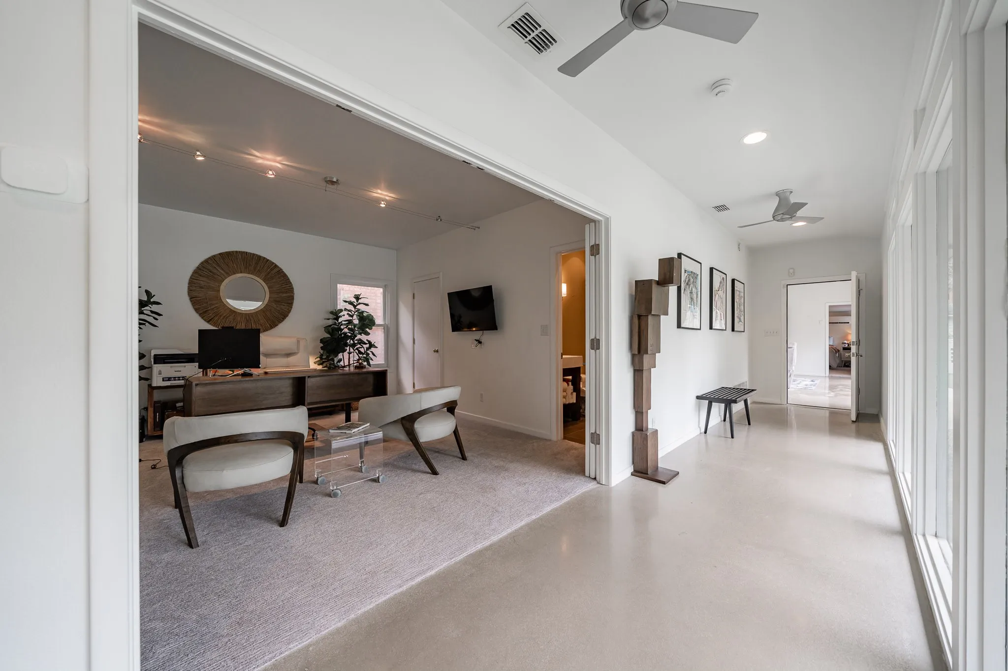 Single Family Residence For Sale in Taylor County , 741 Rivercrest Drive, Abilene, Texas 79605, 4 Bedroom, 4 Bathroom, Garage spaces, 4,509 Sqft, built in 1950, mls#21256724, Real Estate Agent in Abilene, Homes For Sale in Taylor county, Homes For Sale in Abilene, Realtor in Abilene Texas, Real Estate Brokerage Independent Realty Texas, Luminita Cordes Realtor