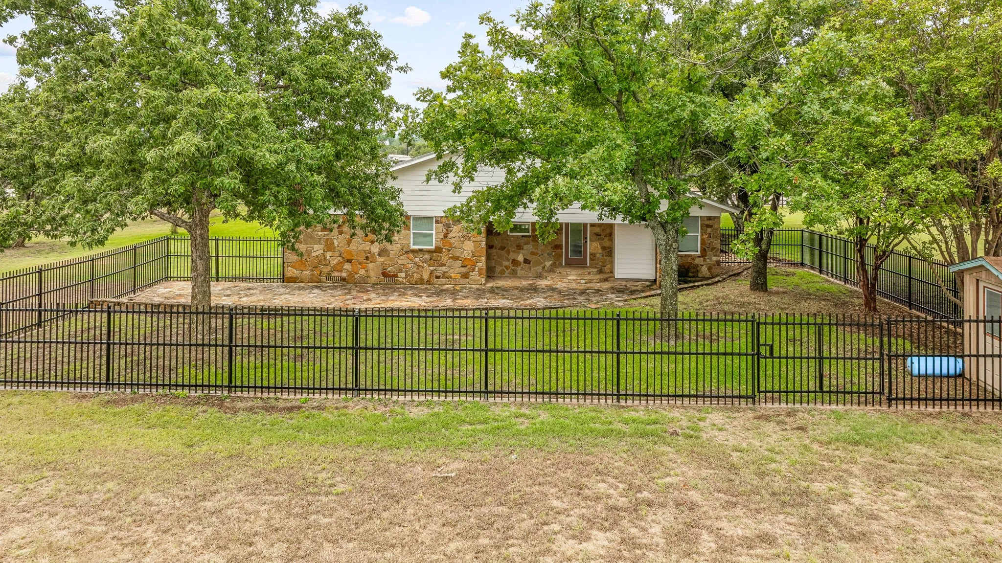 Industrial For Sale in Erath County , 7517A US Highway 67, Stephenville, Texas 76401, 0, 0, Garage spaces, 0 Sqft, built in 1985, Preowned, Price $950,000, mls#21256983, Real Estate Agent in Stephenville, Homes For Sale in Erath county, Homes For Sale in Stephenville, Realtor in Stephenville Texas, Real Estate Brokerage Independent Realty Texas, Luminita Cordes Realtor