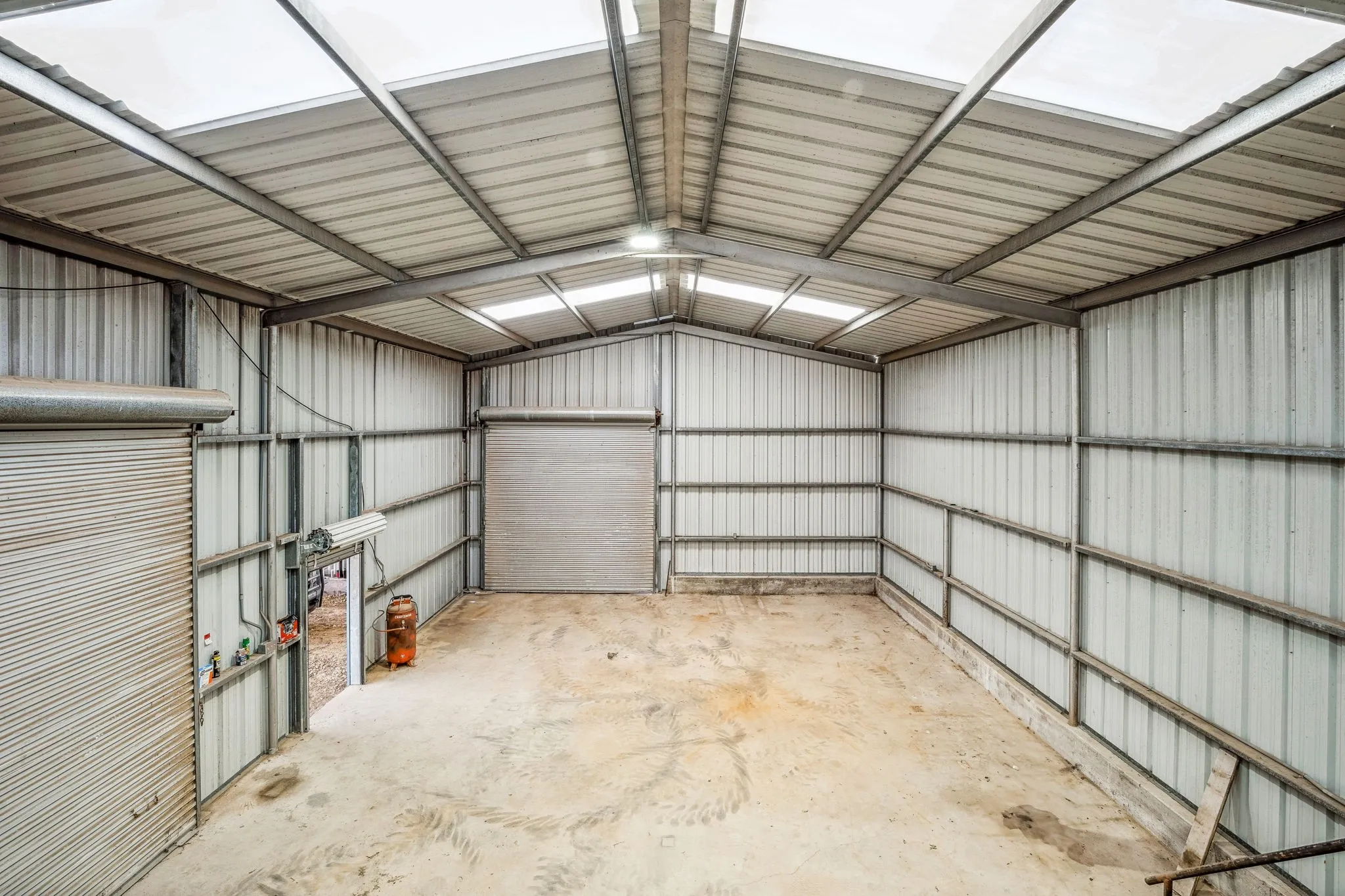 Industrial For Sale in Erath County , 7517A US Highway 67, Stephenville, Texas 76401, 0, 0, Garage spaces, 0 Sqft, built in 1985, Preowned, Price $950,000, mls#21256983, Real Estate Agent in Stephenville, Homes For Sale in Erath county, Homes For Sale in Stephenville, Realtor in Stephenville Texas, Real Estate Brokerage Independent Realty Texas, Luminita Cordes Realtor