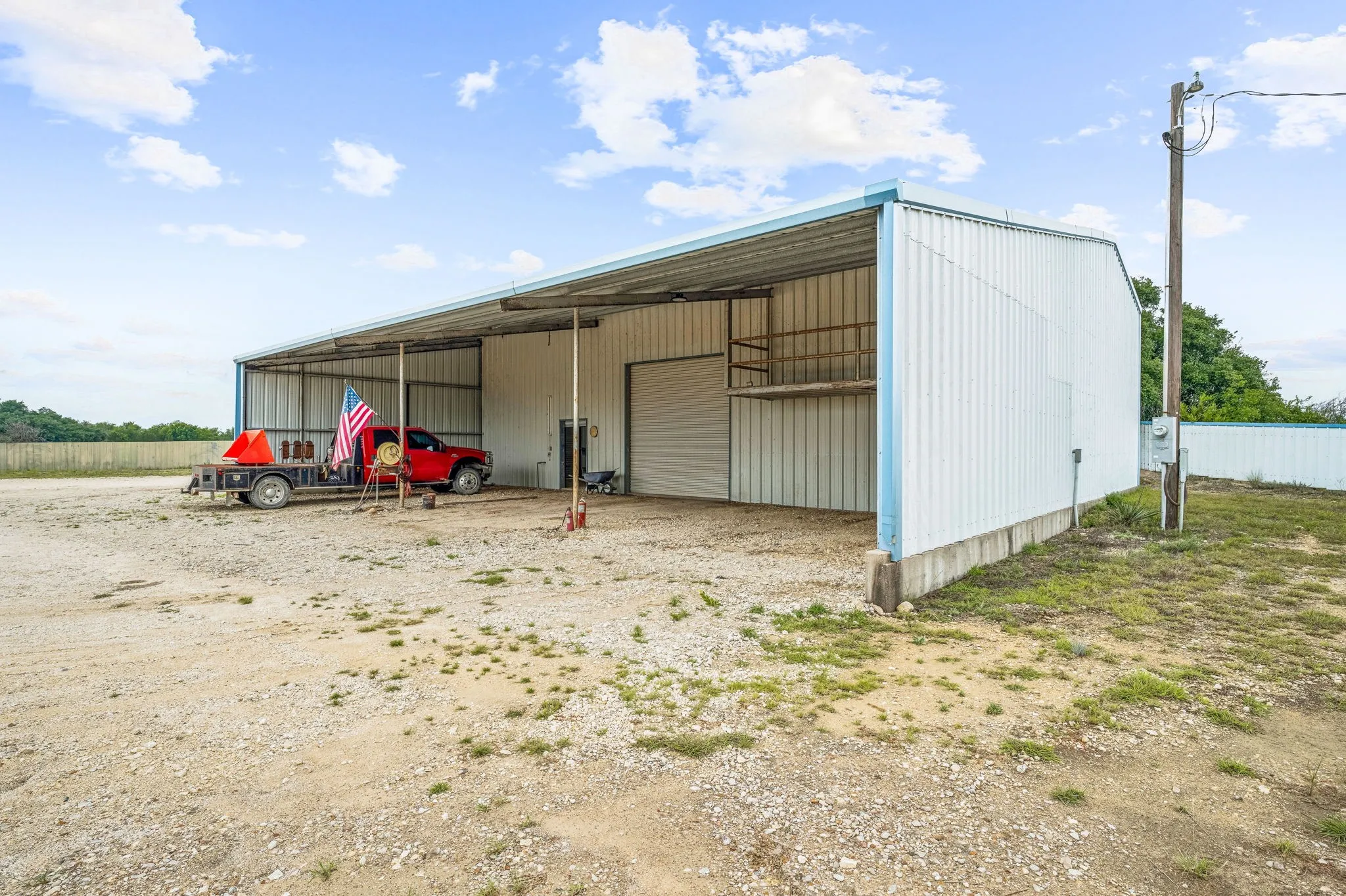 Industrial For Sale in Erath County , 7517A US Highway 67, Stephenville, Texas 76401, 0, 0, Garage spaces, 0 Sqft, built in 1985, Preowned, Price $950,000, mls#21256983, Real Estate Agent in Stephenville, Homes For Sale in Erath county, Homes For Sale in Stephenville, Realtor in Stephenville Texas, Real Estate Brokerage Independent Realty Texas, Luminita Cordes Realtor
