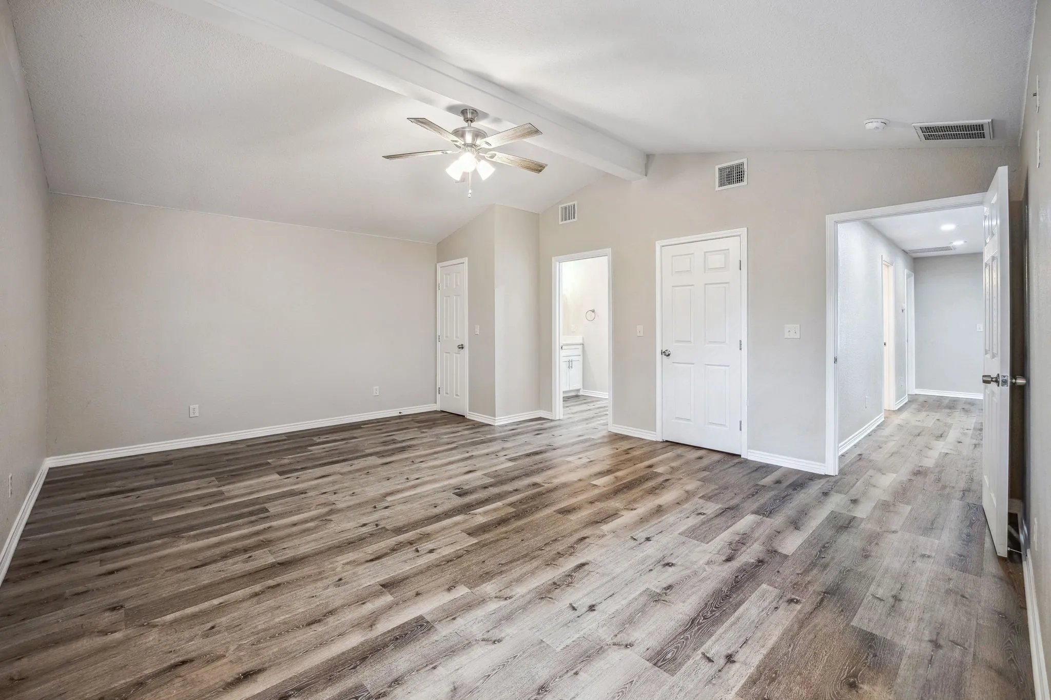 Industrial For Sale in Erath County , 7517A US Highway 67, Stephenville, Texas 76401, 0, 0, Garage spaces, 0 Sqft, built in 1985, Preowned, Price $950,000, mls#21256983, Real Estate Agent in Stephenville, Homes For Sale in Erath county, Homes For Sale in Stephenville, Realtor in Stephenville Texas, Real Estate Brokerage Independent Realty Texas, Luminita Cordes Realtor