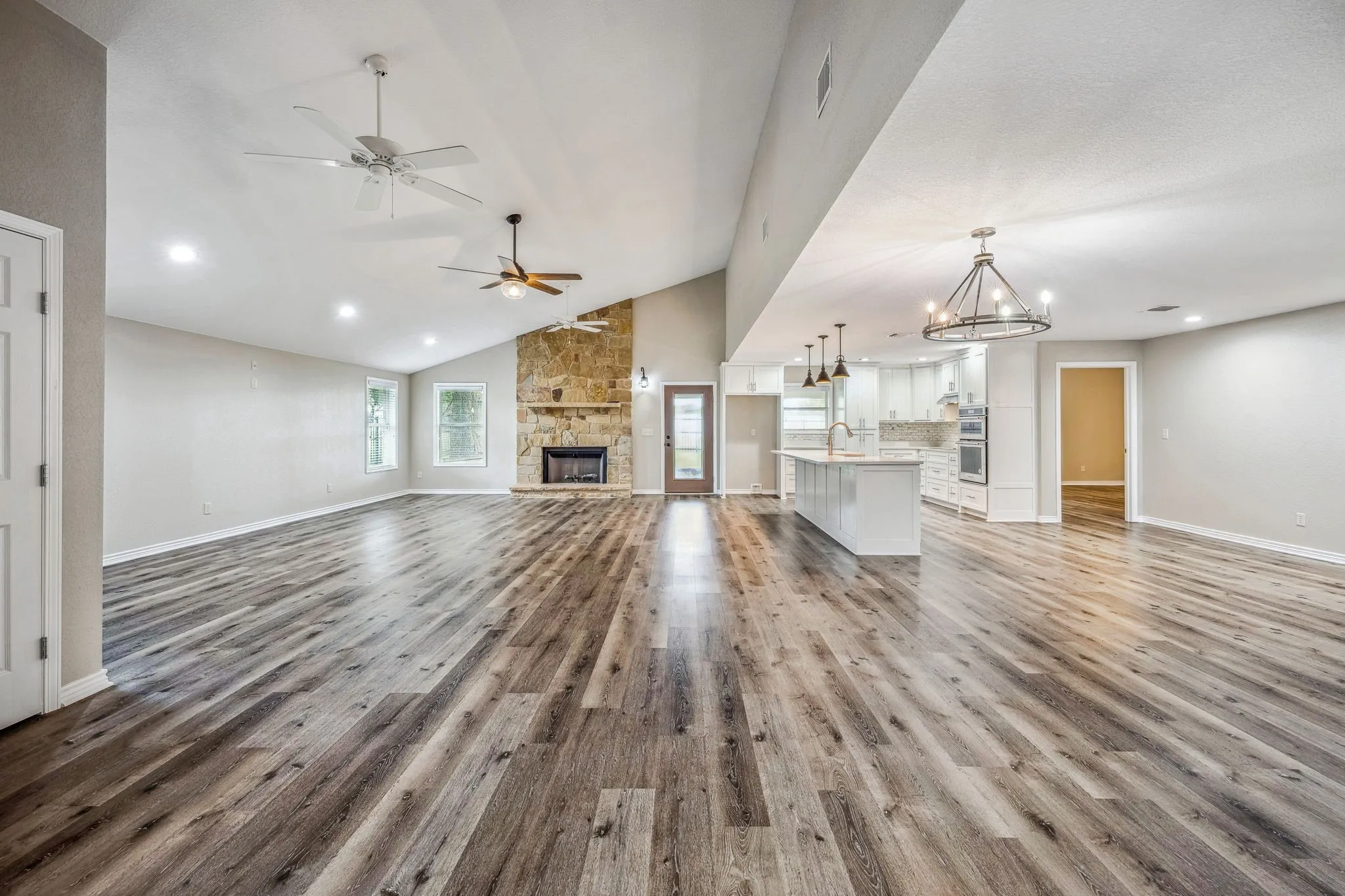 Industrial For Sale in Erath County , 7517A US Highway 67, Stephenville, Texas 76401, 0, 0, Garage spaces, 0 Sqft, built in 1985, Preowned, Price $950,000, mls#21256983, Real Estate Agent in Stephenville, Homes For Sale in Erath county, Homes For Sale in Stephenville, Realtor in Stephenville Texas, Real Estate Brokerage Independent Realty Texas, Luminita Cordes Realtor