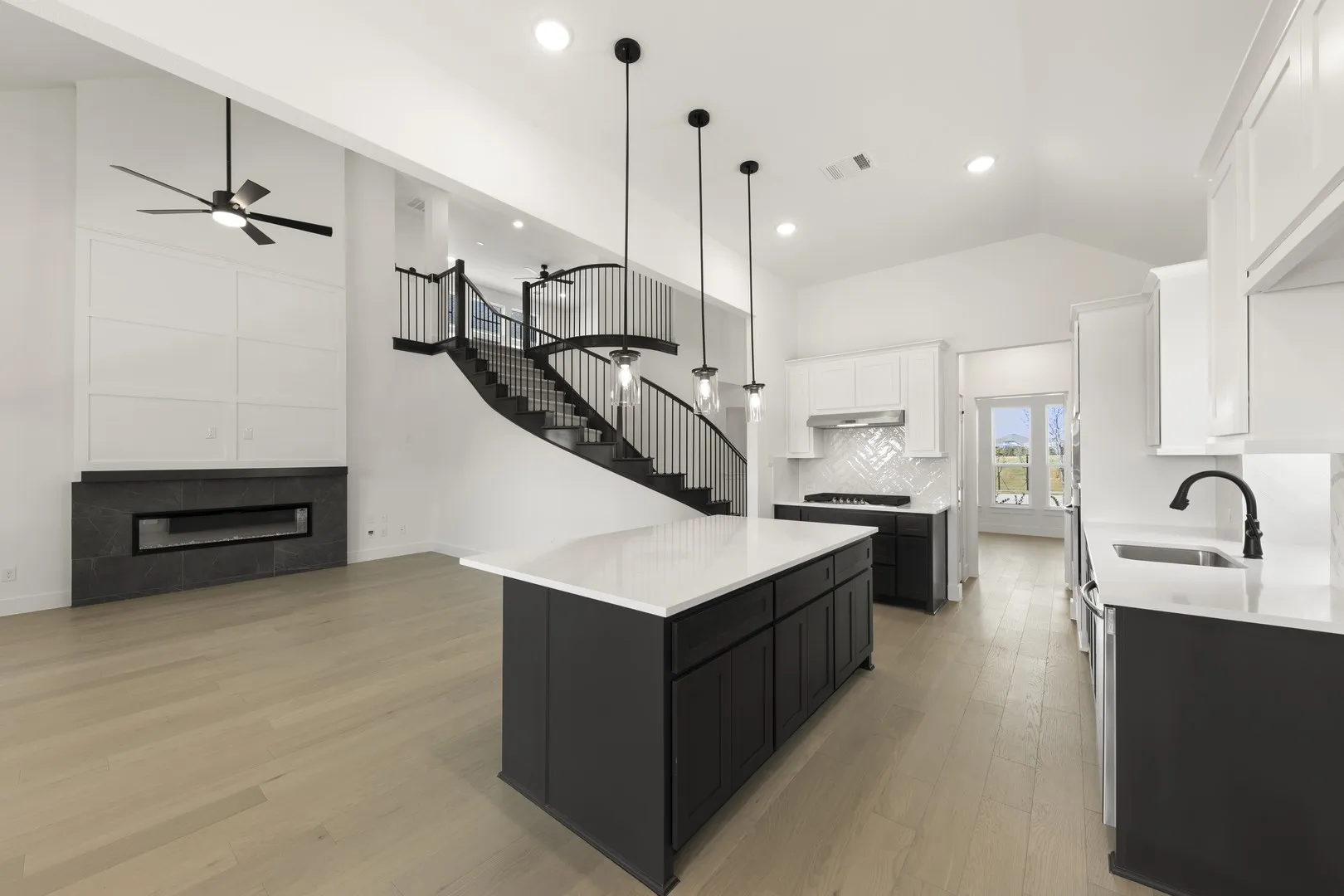 10. 513 Bristle - Kitchen (3)