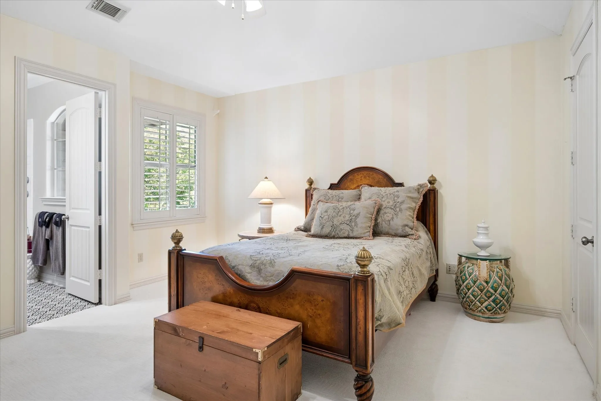 Single Family Residence For Sale in Collin County , 5332 Longvue Drive, Frisco, Texas 75034, 4 Bedroom, 6 Bathroom, 3 Garage spaces, 5,292 Sqft, built in 1999, mls#21252077, Real Estate Agent in Frisco, Homes For Sale in Collin county, Homes For Sale in Frisco, Realtor in Frisco Texas, Real Estate Brokerage Independent Realty Texas, Luminita Cordes Realtor