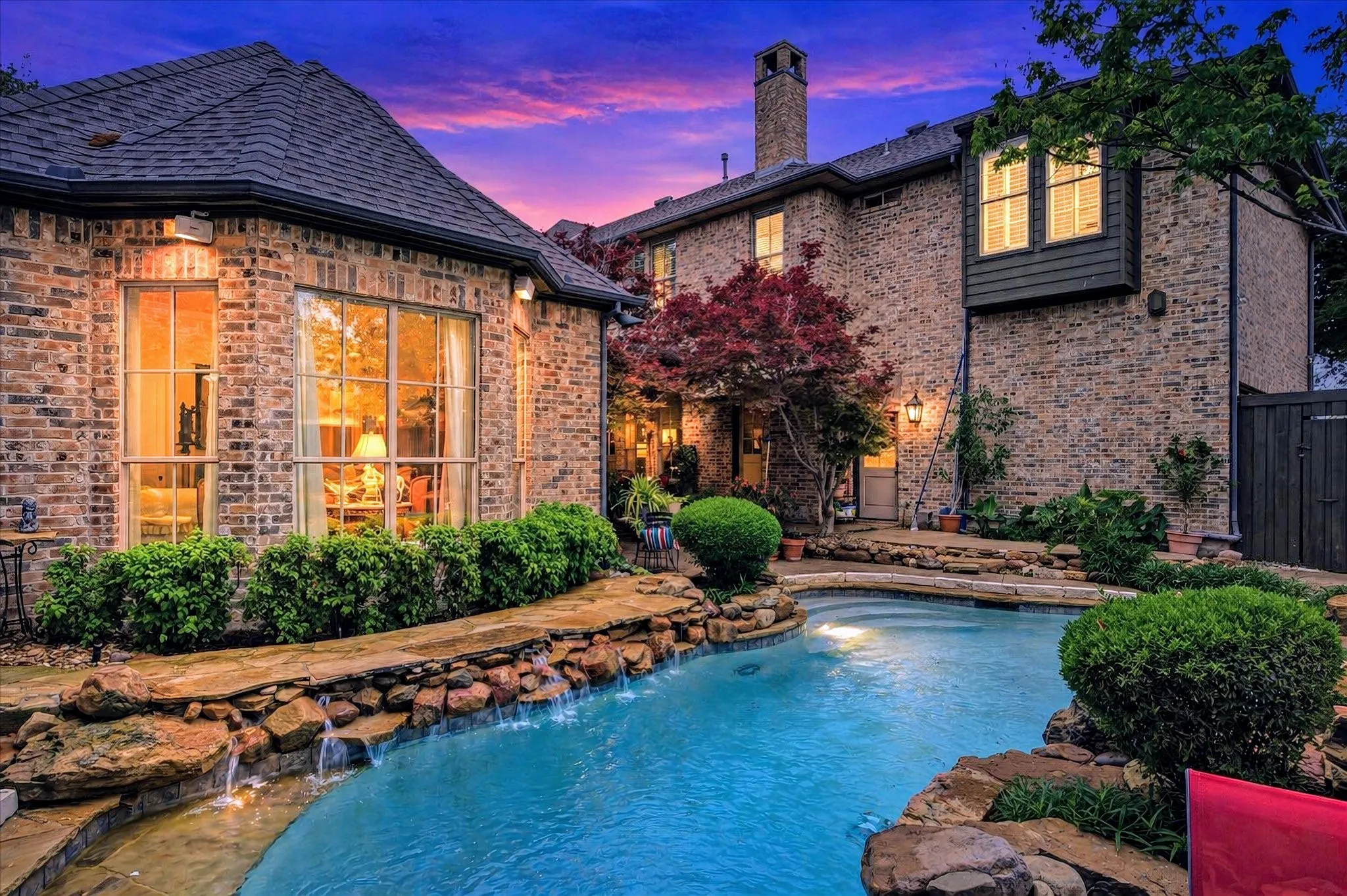 Single Family Residence For Sale in Collin County , 5332 Longvue Drive, Frisco, Texas 75034, 4 Bedroom, 6 Bathroom, 3 Garage spaces, 5,292 Sqft, built in 1999, mls#21252077, Real Estate Agent in Frisco, Homes For Sale in Collin county, Homes For Sale in Frisco, Realtor in Frisco Texas, Real Estate Brokerage Independent Realty Texas, Luminita Cordes Realtor