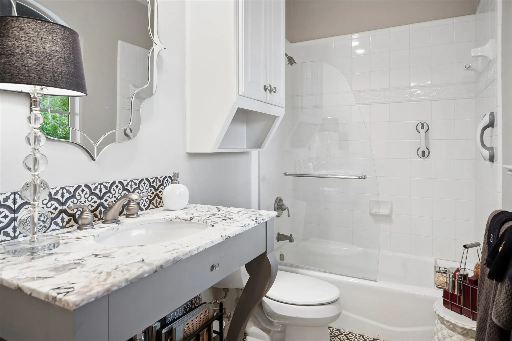 ensuite for bedroom #2