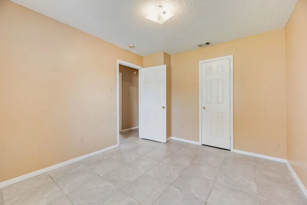 Single Family Residence For Sale in Dallas County , 1019 Balkan Drive, Lancaster, Texas 75134, 4 Bedrooms, 2 Bathrooms, 2 Garage spaces, 1,747 Sqft, built in 2002, Preowned, Price $284,900, mls#21256301, Real Estate Agent in Lancaster, Homes For Sale in Dallas county, Homes For Sale in Lancaster, Realtor in Lancaster Texas, Real Estate Brokerage Independent Realty Texas, Luminita Cordes Realtor