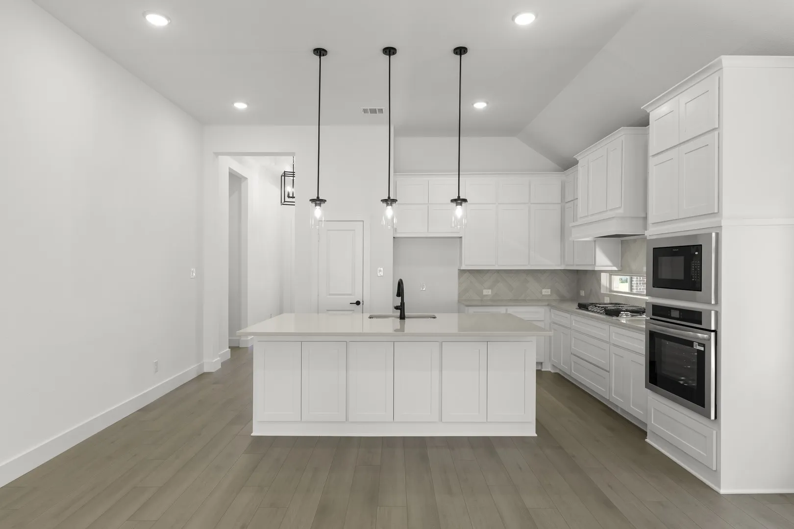 10. 508 Loggia - Kitchen