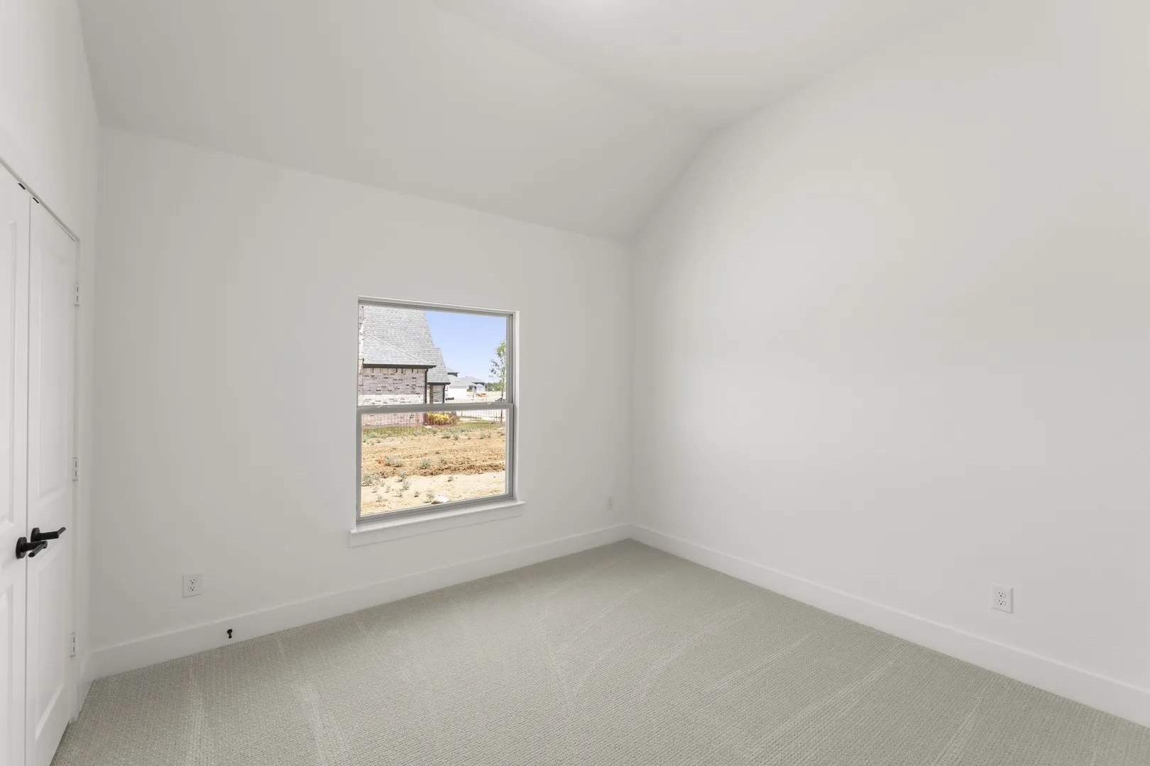 09. 508 Loggia - Bed 4