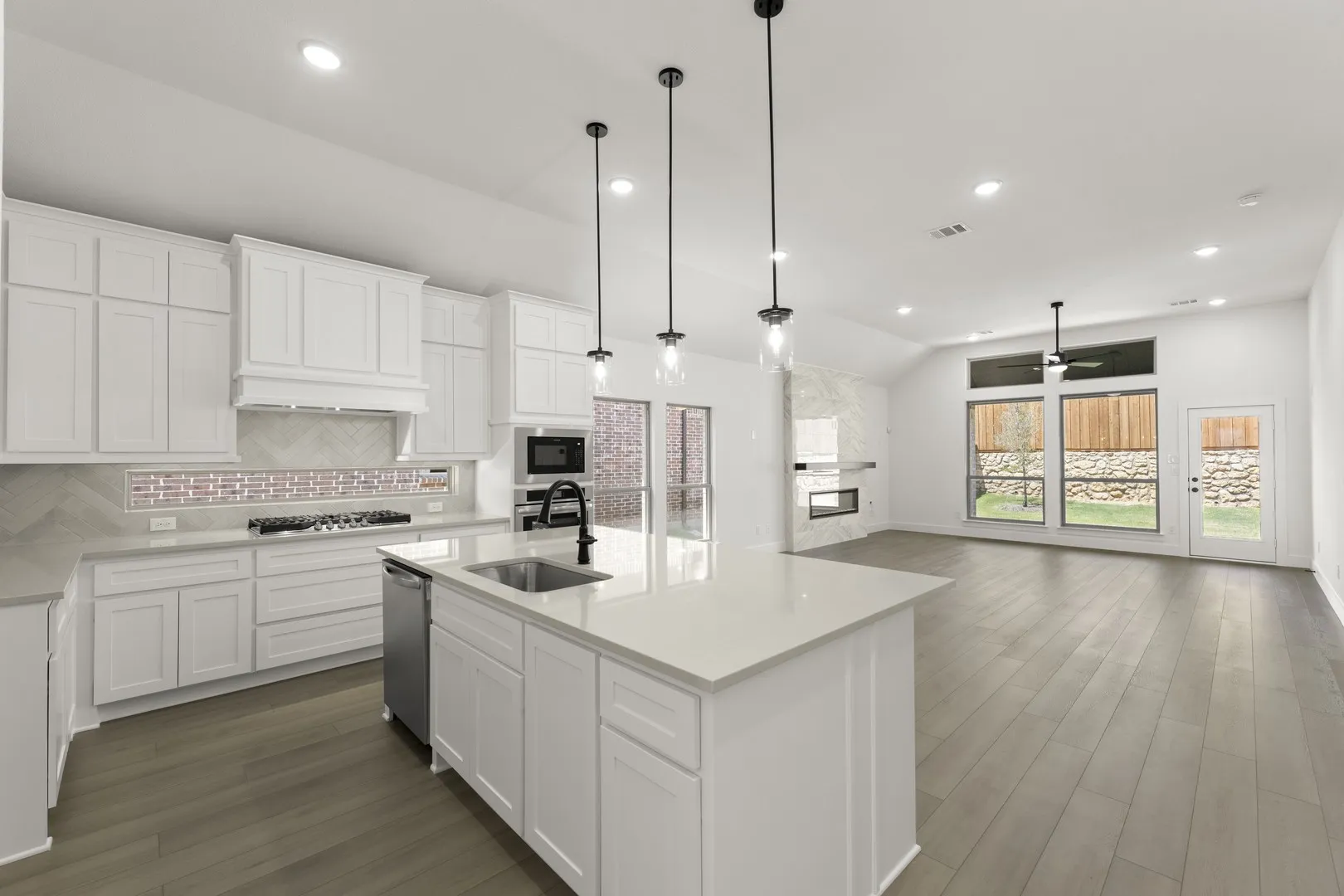 13. 508 Loggia - Kitchen (4)