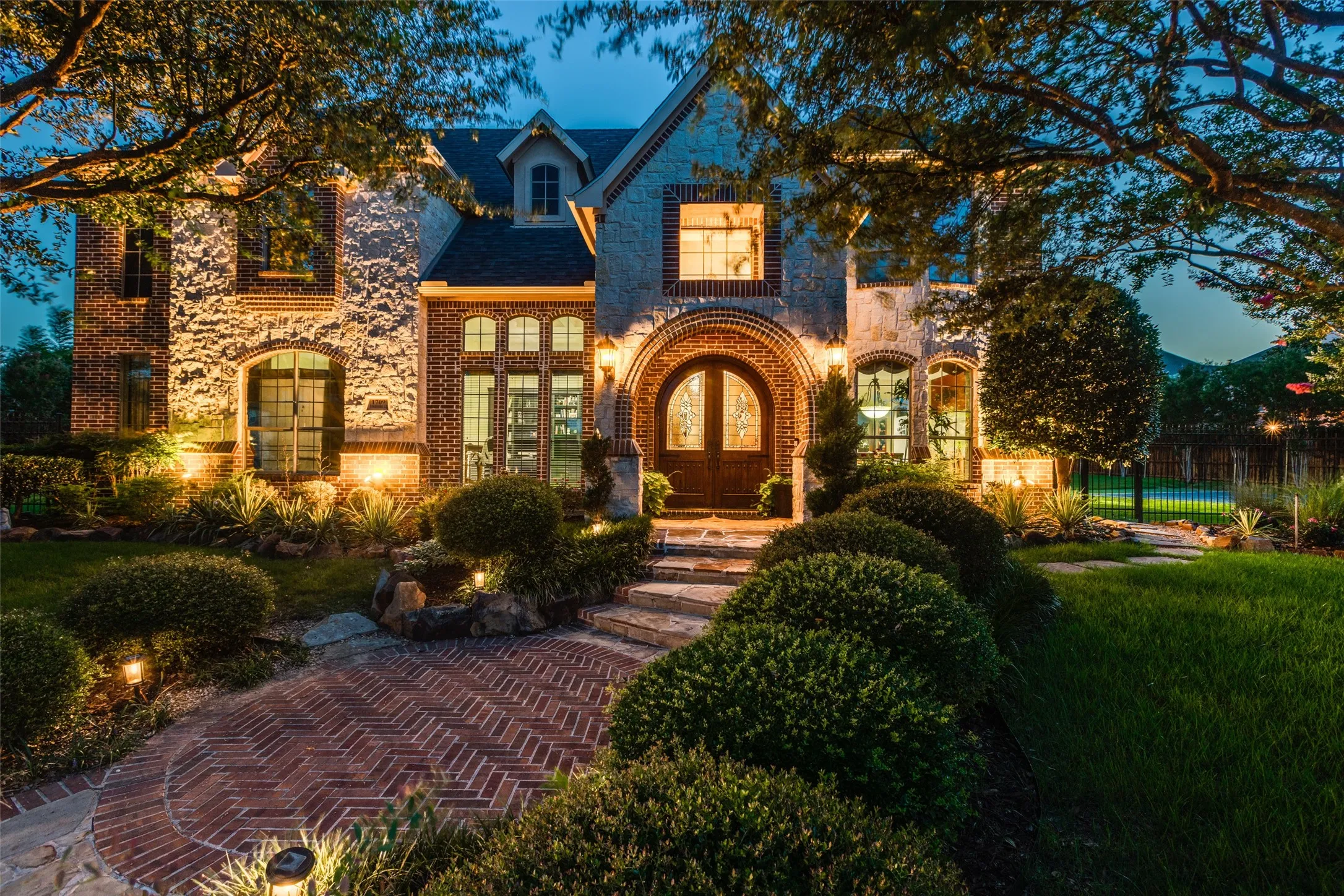 Elevation and Walkway to 1709 Woodsboro Ct.