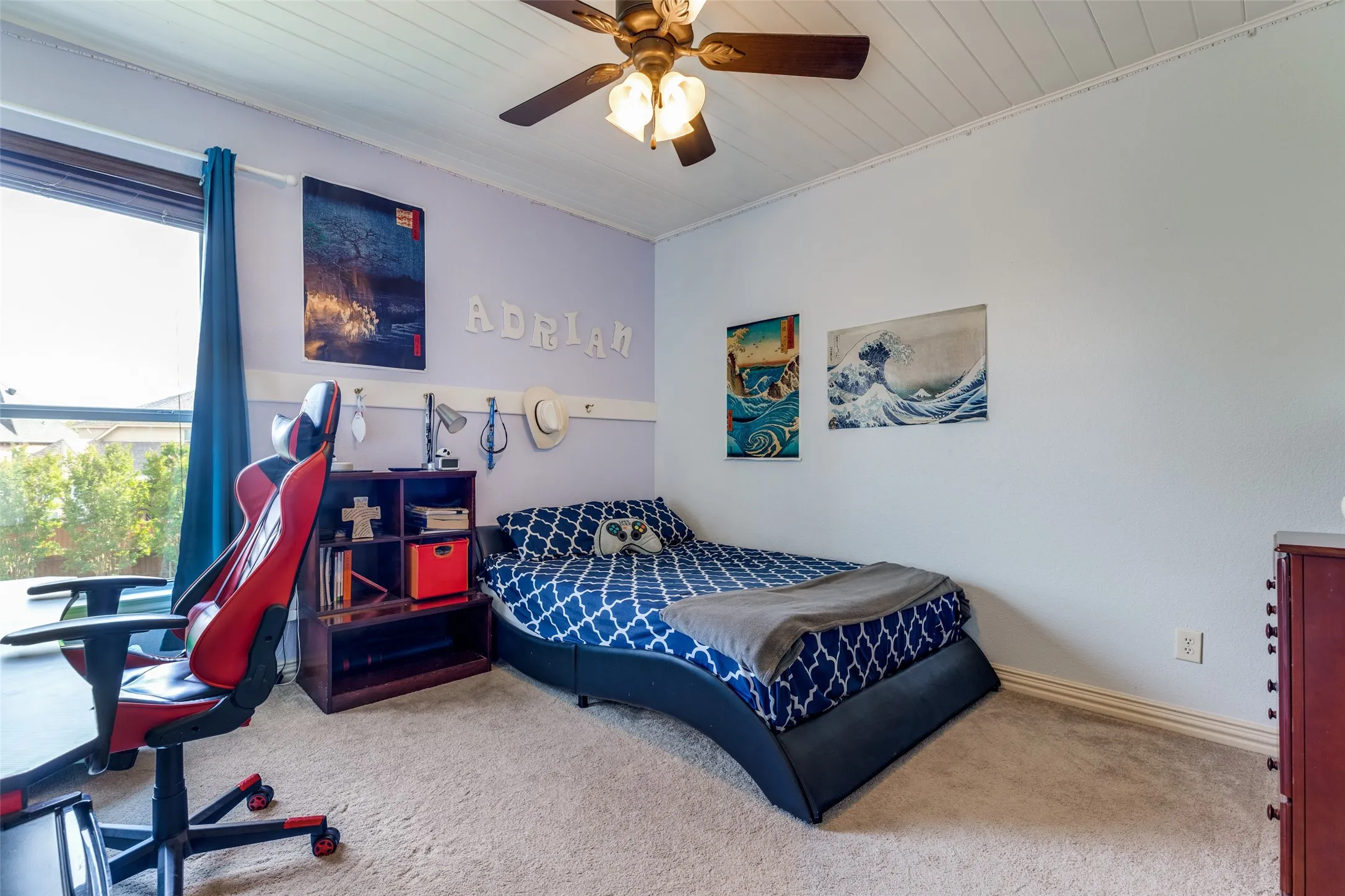 Secondary Bedroom with Jack and Jill Ensuite and Planked Ceiling