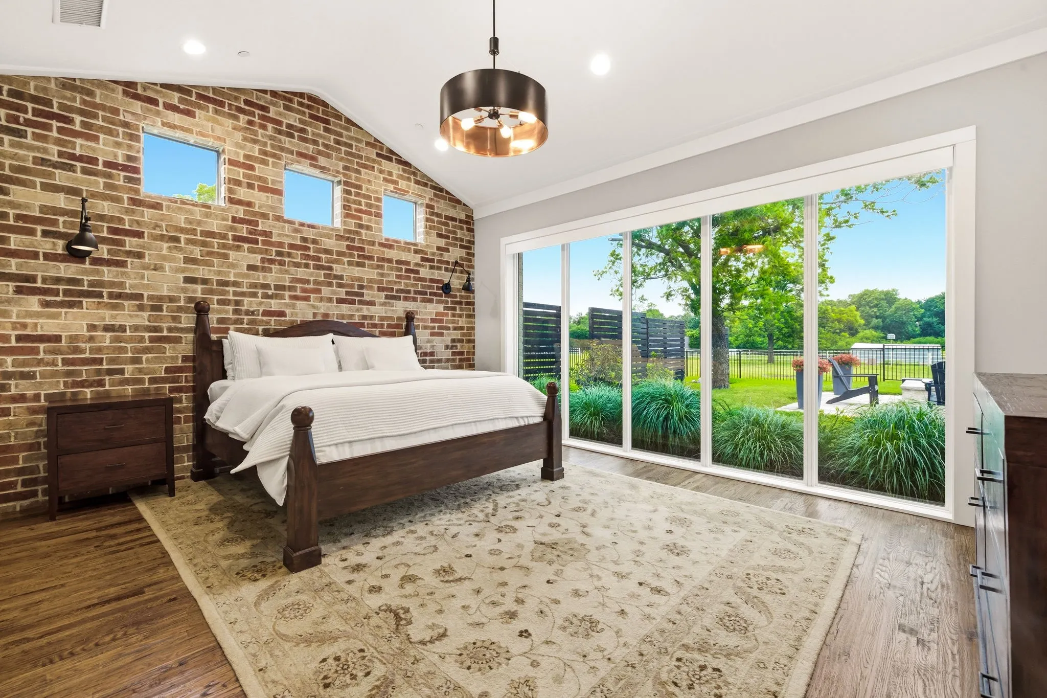 Single Family Residence For Sale in Collin County , 7851 Meadow Hill Drive, Frisco, Texas 75033, 5 Bedroom, 6 Bathroom, 5 Garage spaces, 6,343 Sqft, built in 2018, Preowned, mls#21255553, Real Estate Agent in Frisco, Homes For Sale in Collin county, Homes For Sale in Frisco, Realtor in Frisco Texas, Real Estate Brokerage Independent Realty Texas, Luminita Cordes Realtor