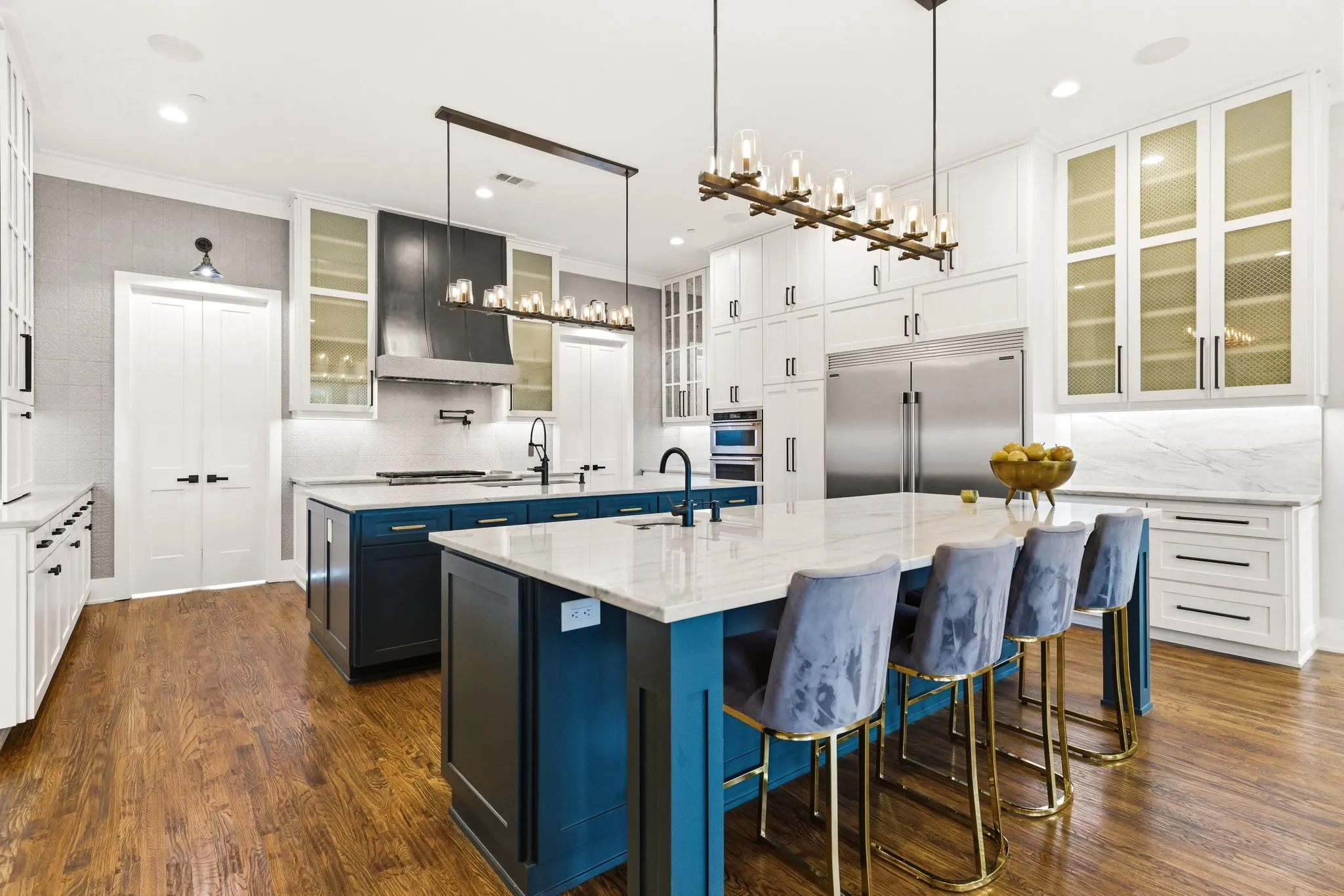 Single Family Residence For Sale in Collin County , 7851 Meadow Hill Drive, Frisco, Texas 75033, 5 Bedroom, 6 Bathroom, 5 Garage spaces, 6,343 Sqft, built in 2018, Preowned, Price $5,300,000, mls#21255553, Real Estate Agent in Frisco, Homes For Sale in Collin county, Homes For Sale in Frisco, Realtor in Frisco Texas, Real Estate Brokerage Independent Realty Texas, Luminita Cordes Realtor