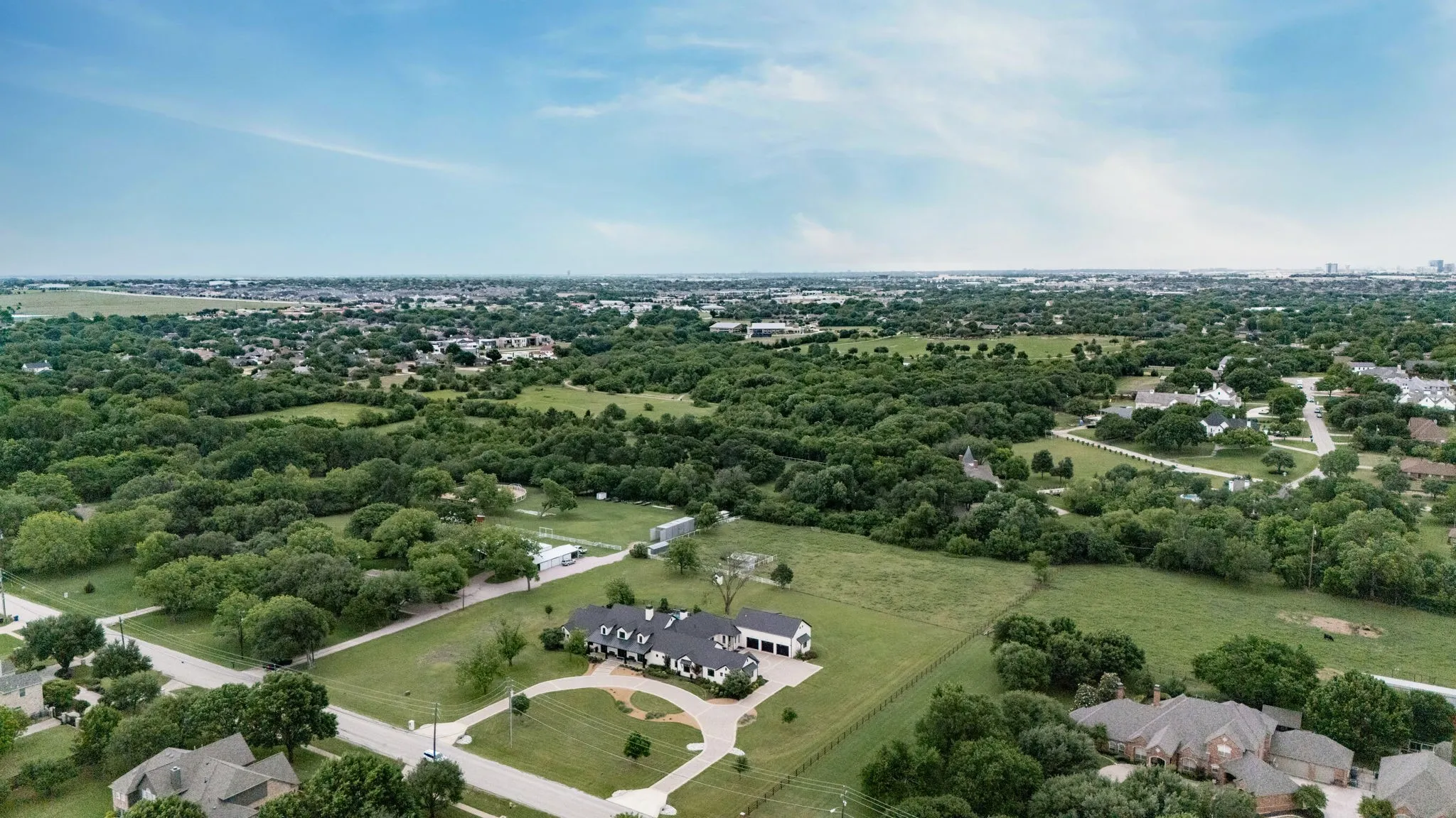 Single Family Residence For Sale in Collin County , 7851 Meadow Hill Drive, Frisco, Texas 75033, 5 Bedroom, 6 Bathroom, 5 Garage spaces, 6,343 Sqft, built in 2018, Preowned, Price $5,300,000, mls#21255553, Real Estate Agent in Frisco, Homes For Sale in Collin county, Homes For Sale in Frisco, Realtor in Frisco Texas, Real Estate Brokerage Independent Realty Texas, Luminita Cordes Realtor