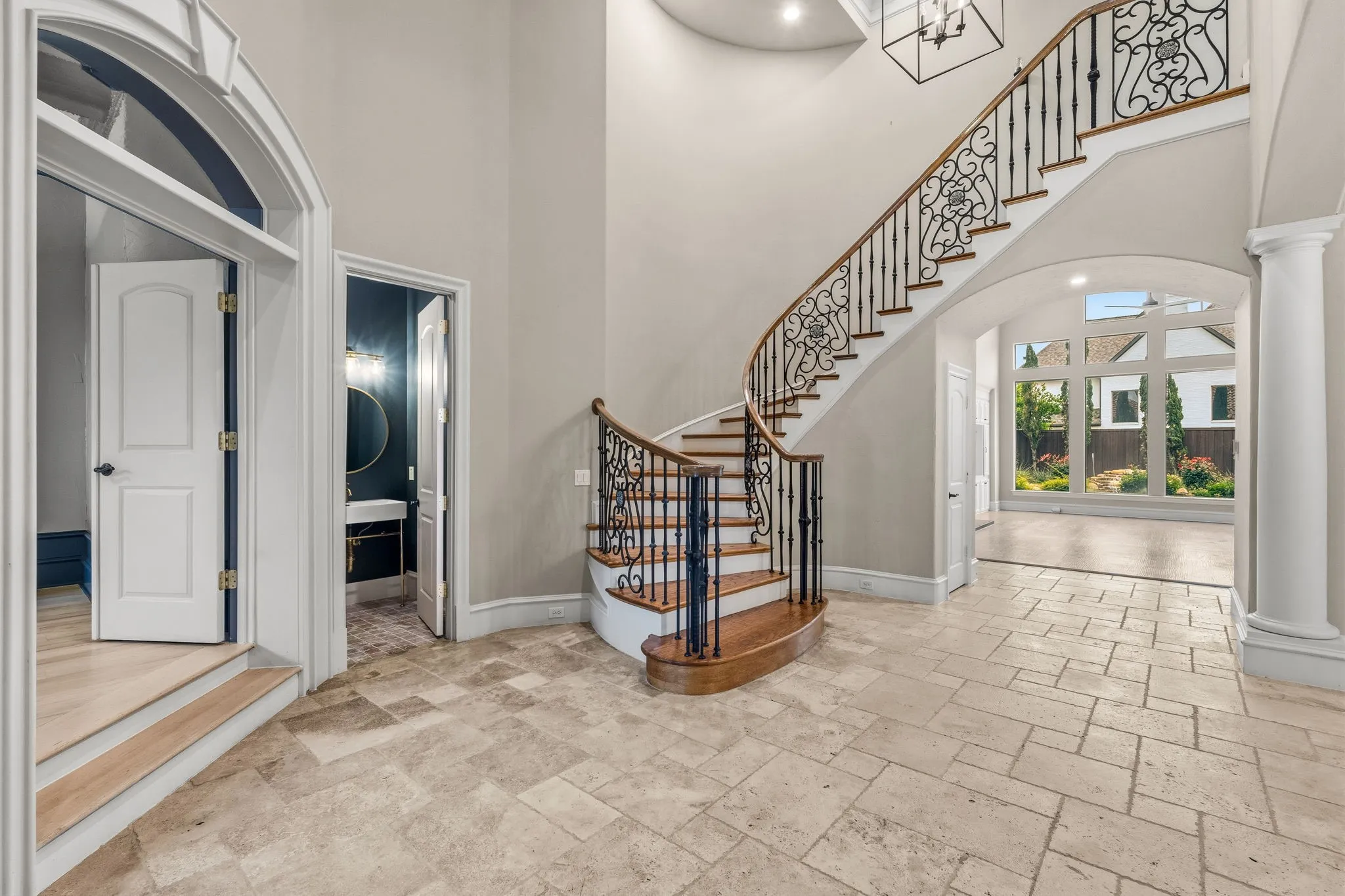 Single Family Residence For Sale in Denton County , 4049 Castle Bank Lane, Frisco, Texas 75033, 5 Bedroom, 5 Bathroom, 3 Garage spaces, 4,999 Sqft, built in 2006, mls#21251315, Real Estate Agent in Frisco, Homes For Sale in Denton county, Homes For Sale in Frisco, Realtor in Frisco Texas, Real Estate Brokerage Independent Realty Texas, Luminita Cordes Realtor